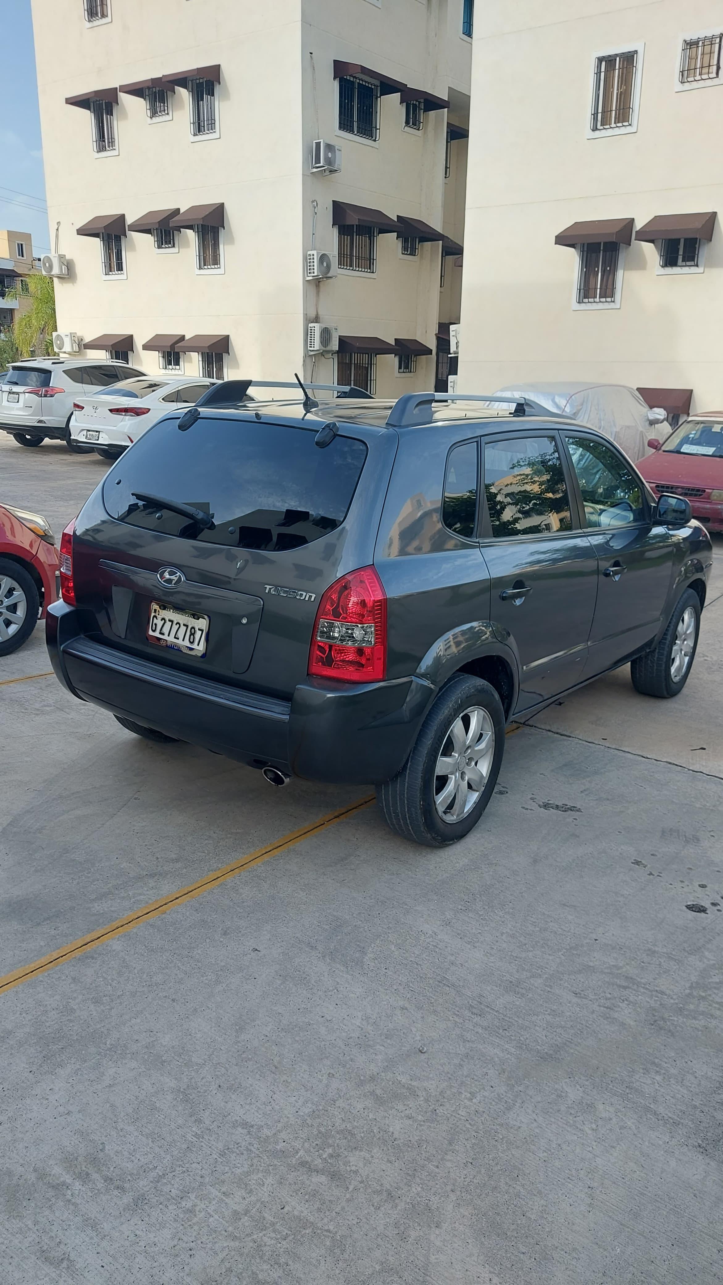 jeepetas y camionetas - Hyundai Tucson motor DOHC  3