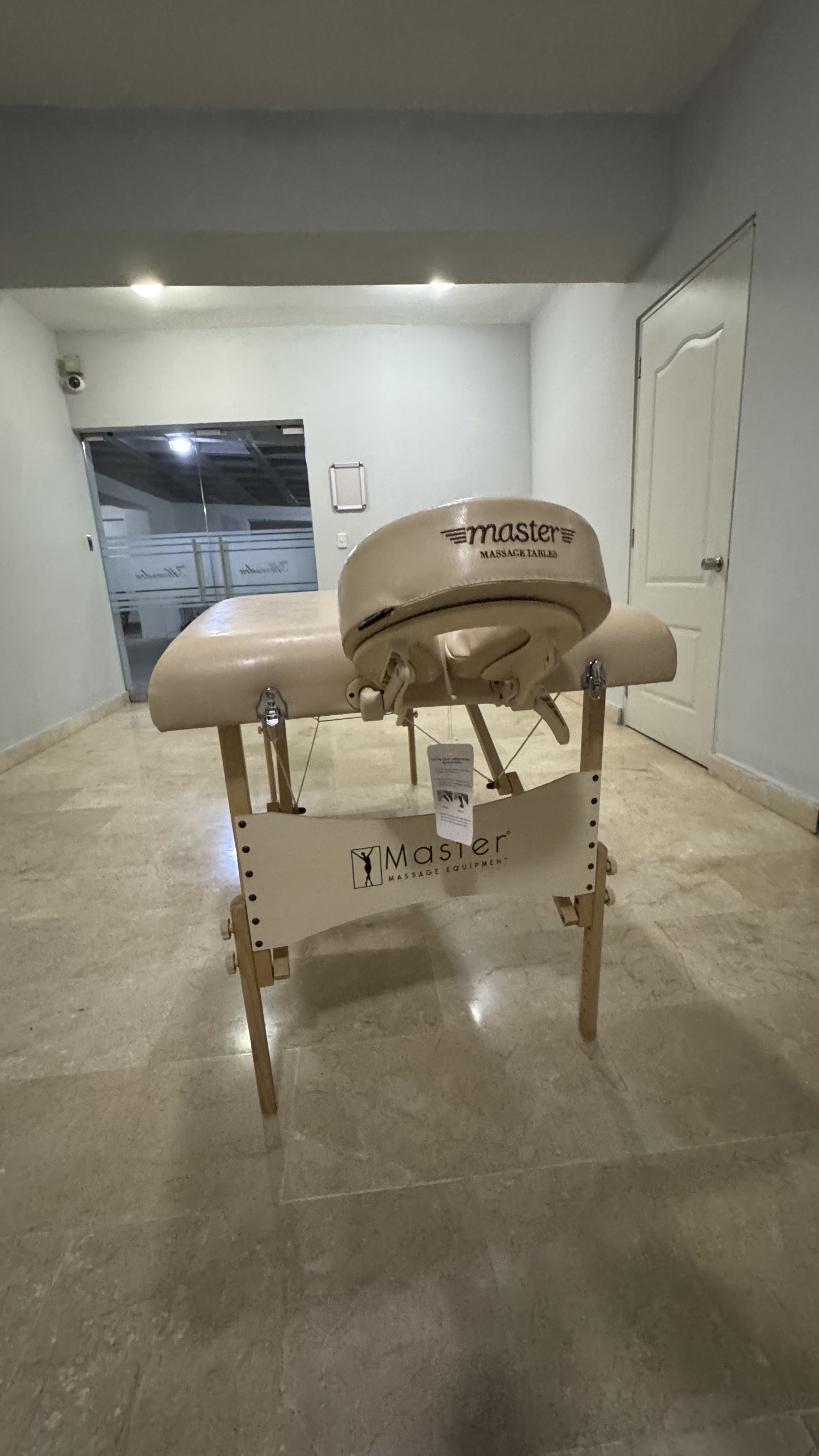 equipos profesionales - Mesa profesional de Masaje  1