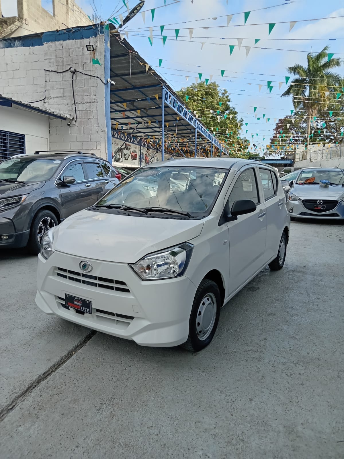 carros - DAIHATSU MIRAES  2