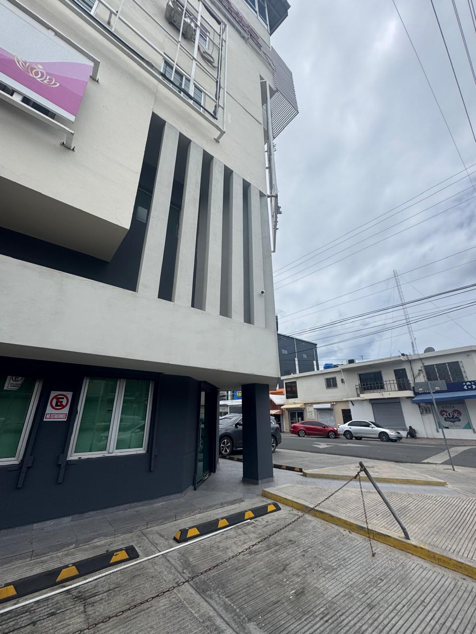 oficinas y locales comerciales - LOCAL COMERCIAL (2do Nivel) 7