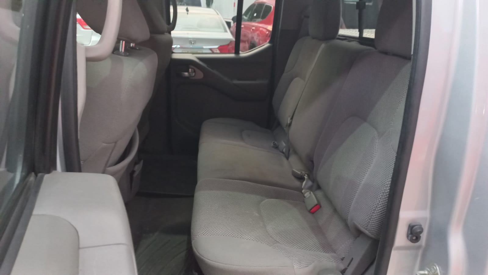 jeepetas y camionetas - Nissan Frontier SV año 2019 Gris Plata 7