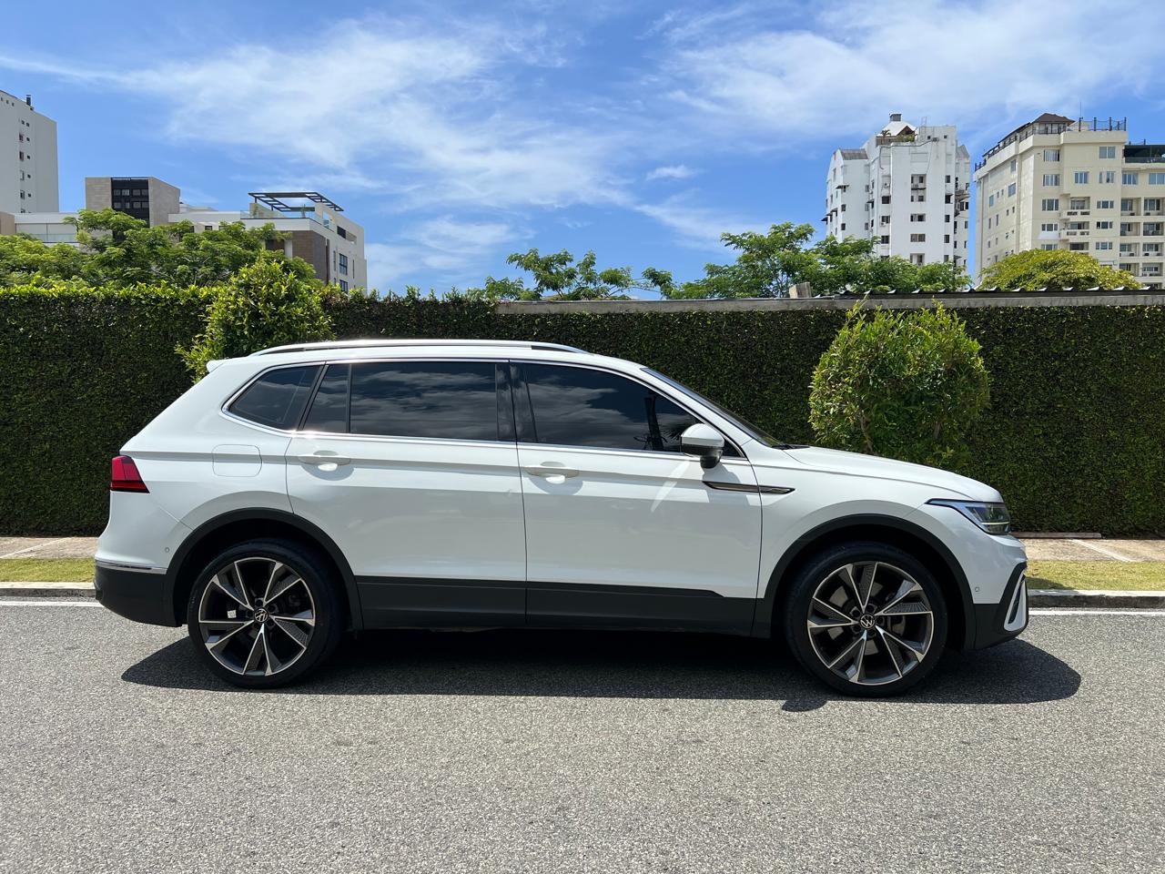 jeepetas y camionetas - Volkswagen Tiguan 2022 1