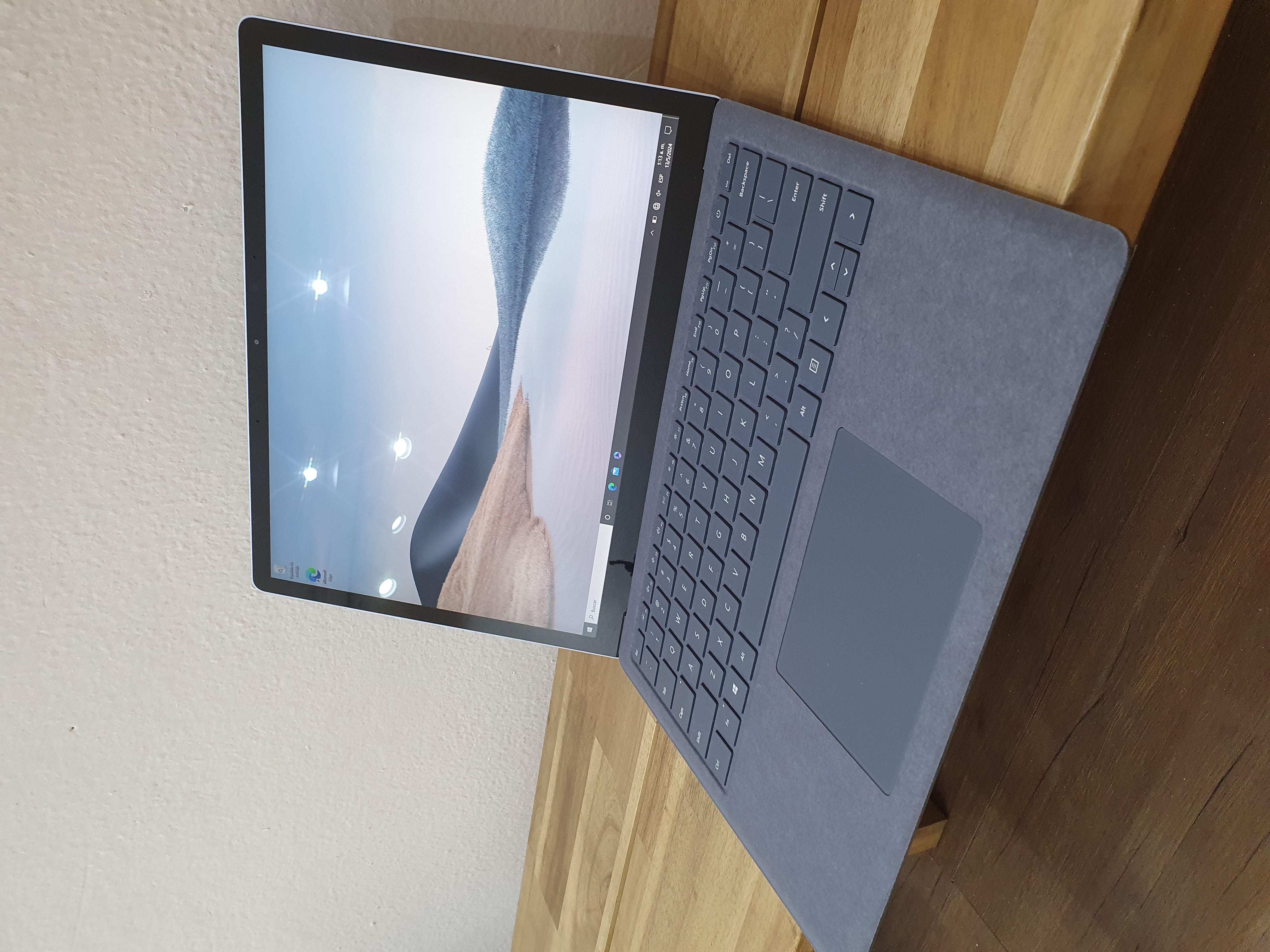 computadoras y laptops - Laptop Microsoft Surface 4 13.5" QHD, Core i5 11th, 512GB SSD, 8GB RAM, Nueva 4