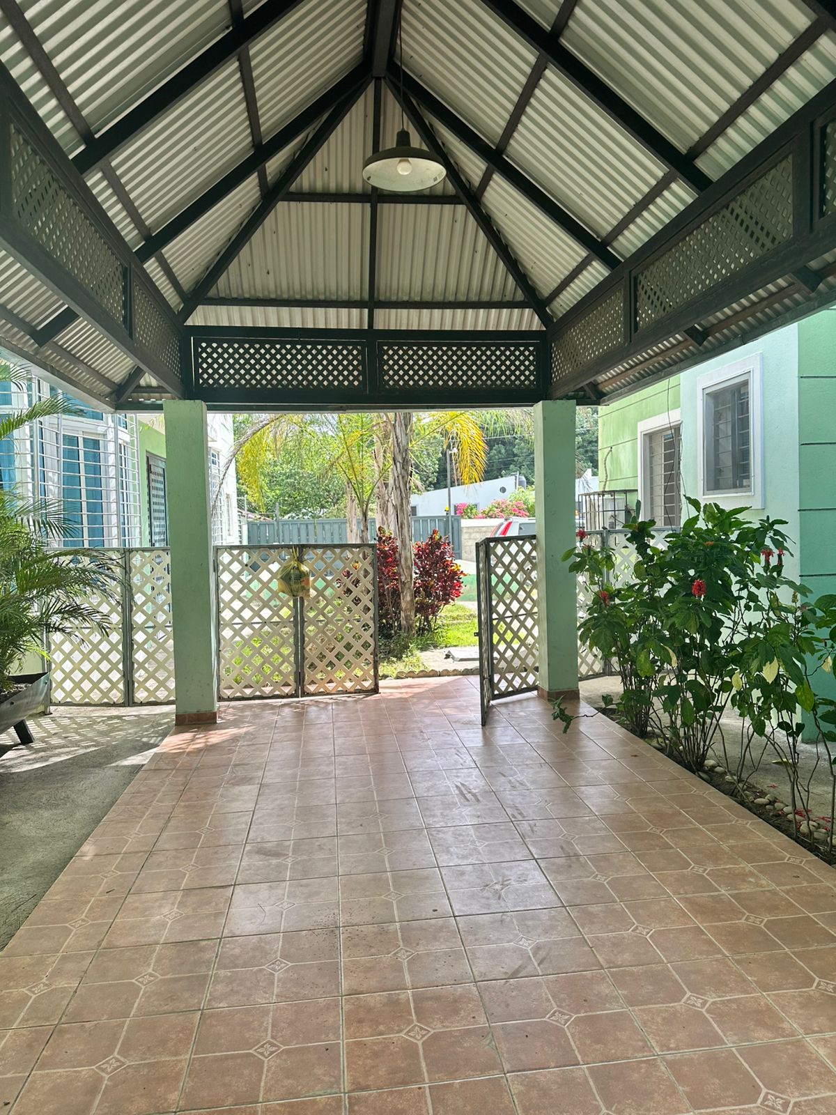apartamentos - Apartamento 2do Nivel en Gurabo 6