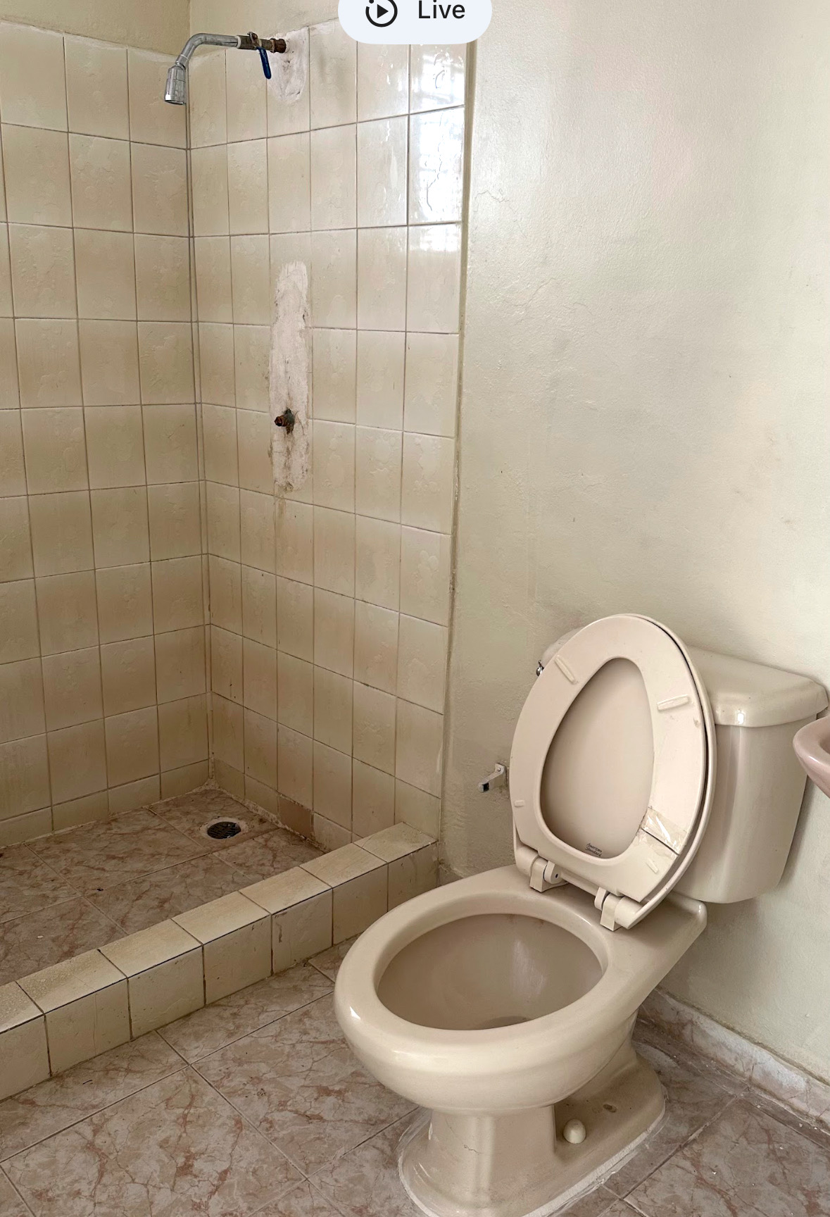 apartamentos - Apto estudio pequeño 3er nivel en Sto. Dgo. Este – Incluye agua y luz 💡  8