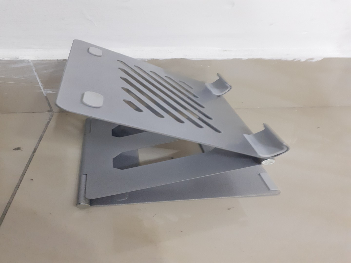accesorios para electronica - Soporte plegable para laptop y tablet de 7-18 pulgadas. 6