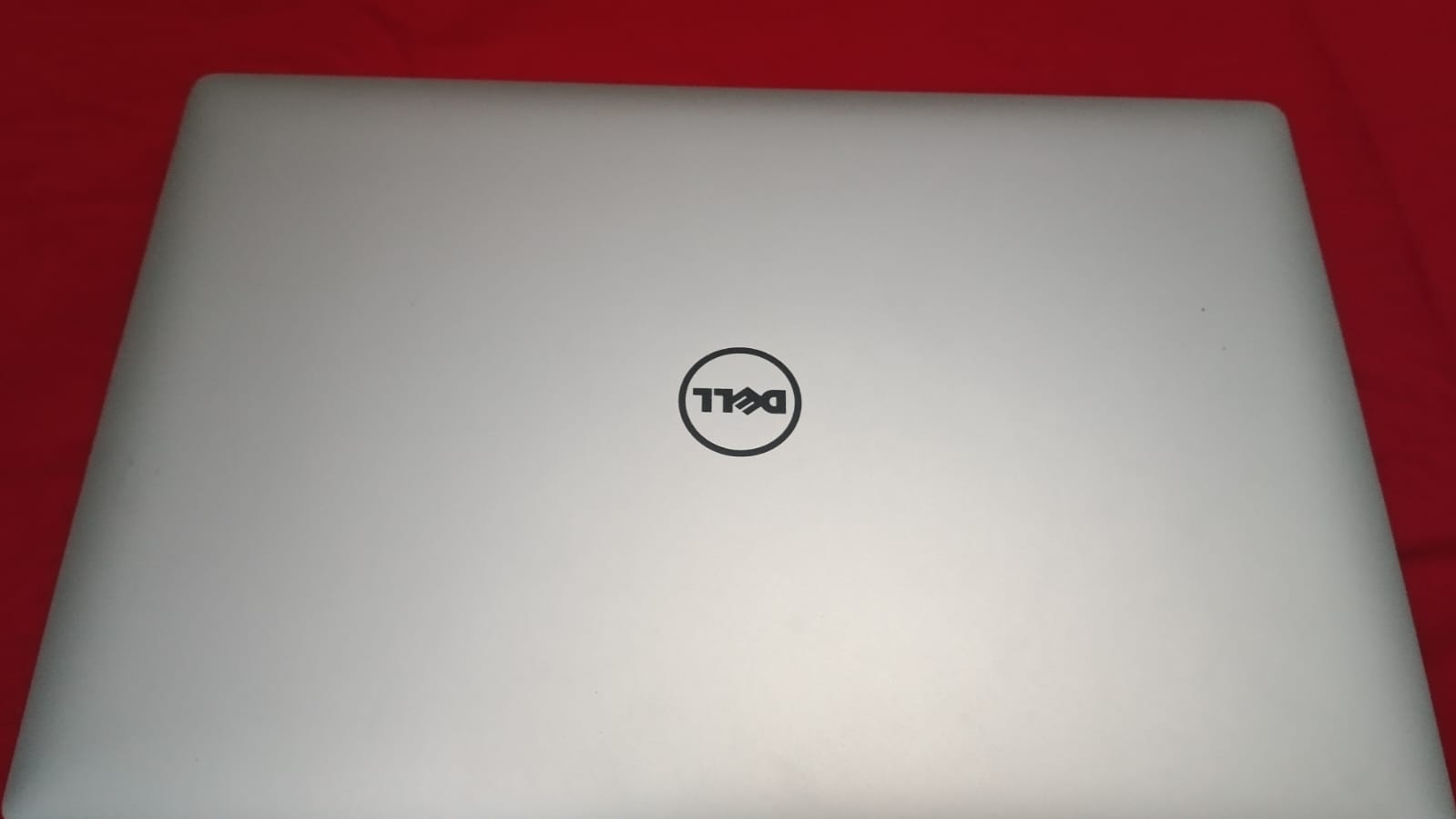 computadoras y laptops - Dell Precision Procesador XEON 32 GB memoria  2