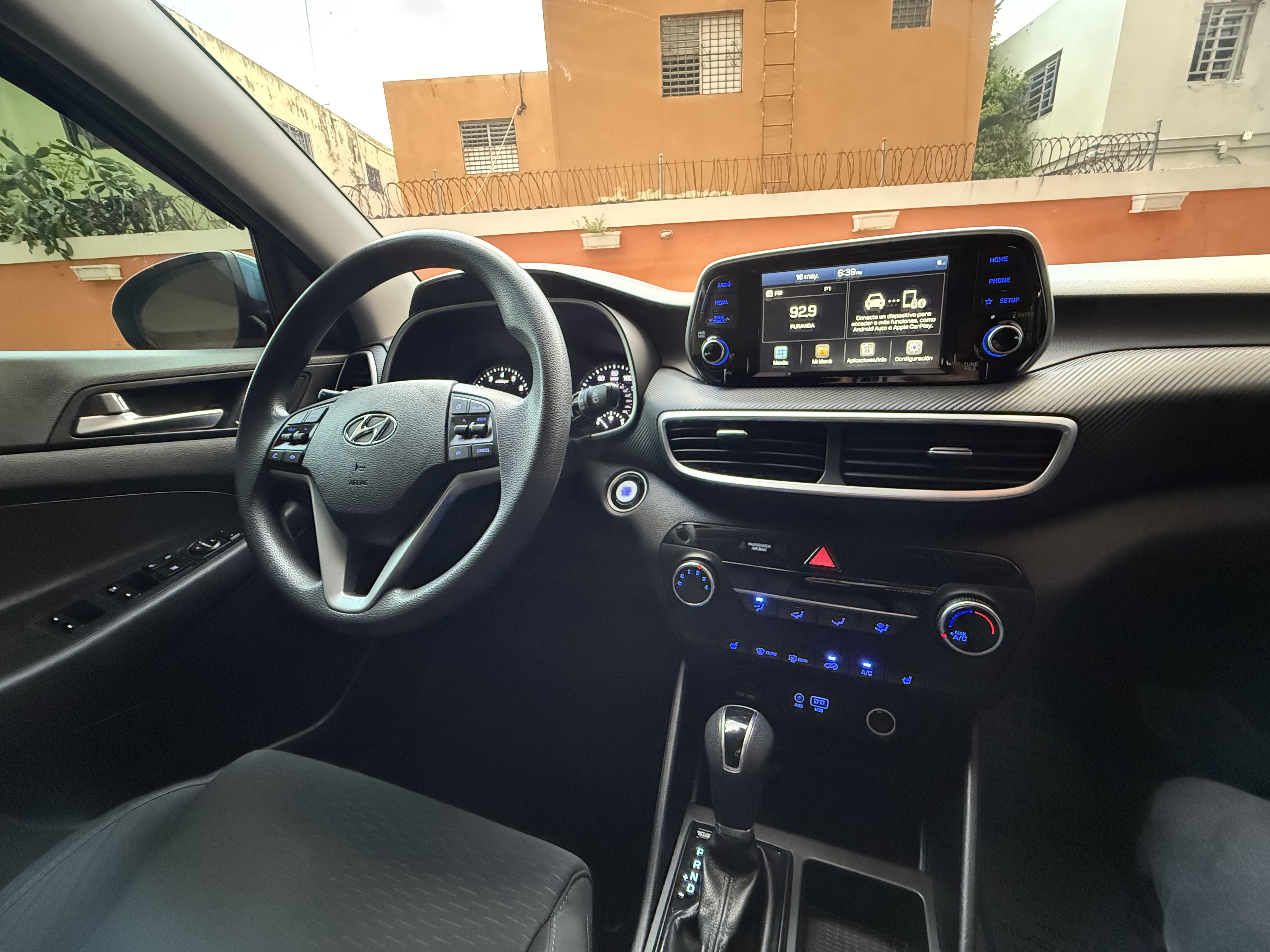 jeepetas y camionetas - Hyundai Tucson Valué Clean Carfax único Dueño!! 2