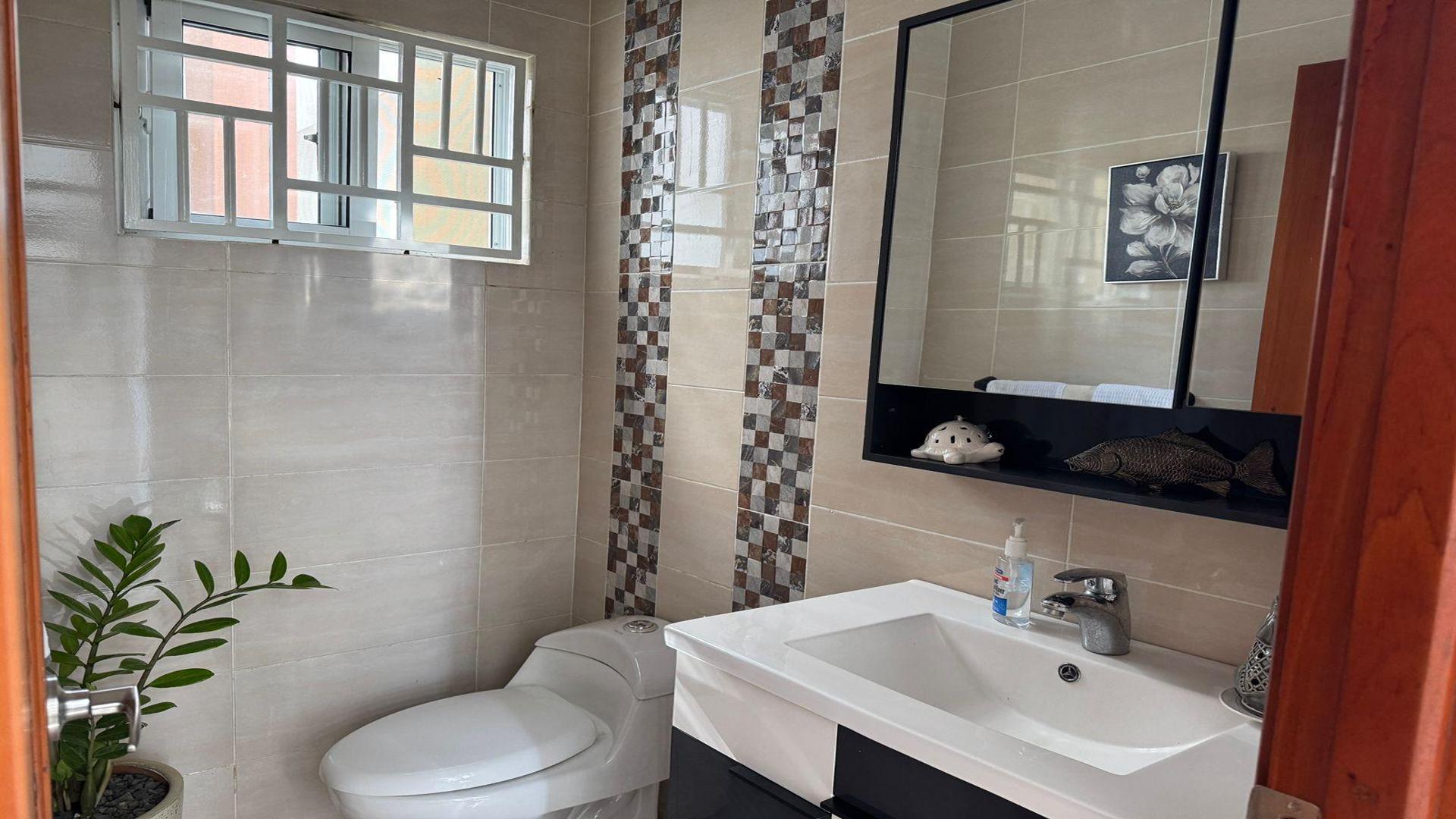 casas - VENDO Casa en Higuey, Residencial Natura, con o sin muebles  9
