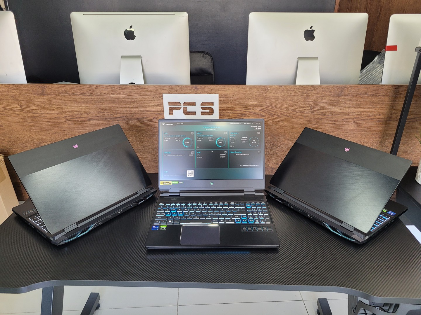 computadoras y laptops - Laptop Acer PREDATOR i7 20 Nucleos, DDR5, RTX 3060 , Potencia y Poder!  