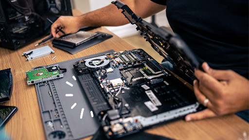 servicios profesionales - Reparación y mantenimiento de Laptops