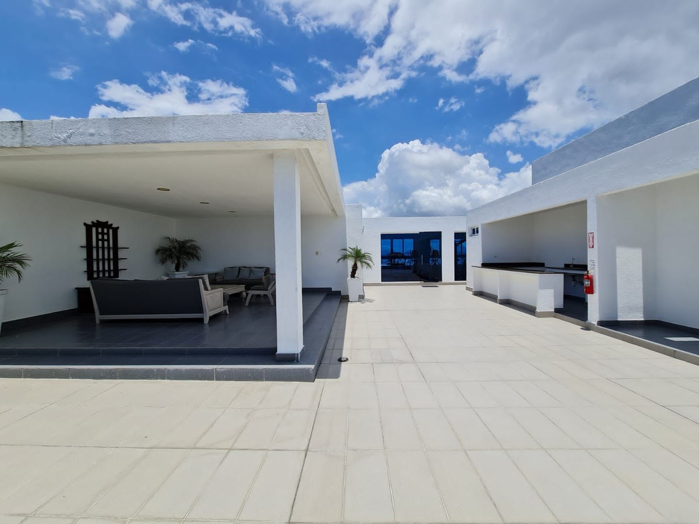 apartamentos - ‼Se vende amplio apartamento con una hermosa vista hacia el la ciudad. 1