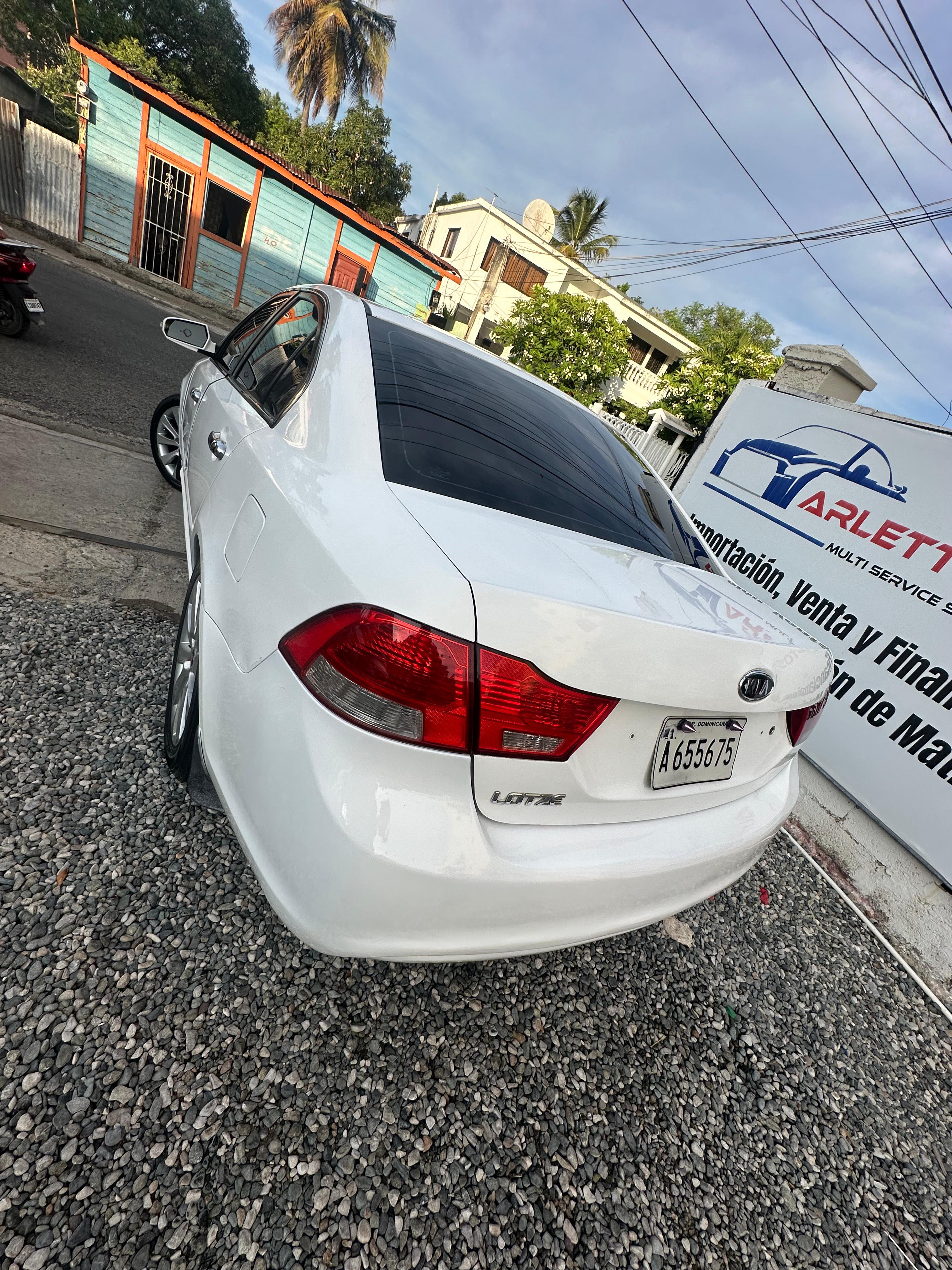 carros - Kia lotze 2009  2