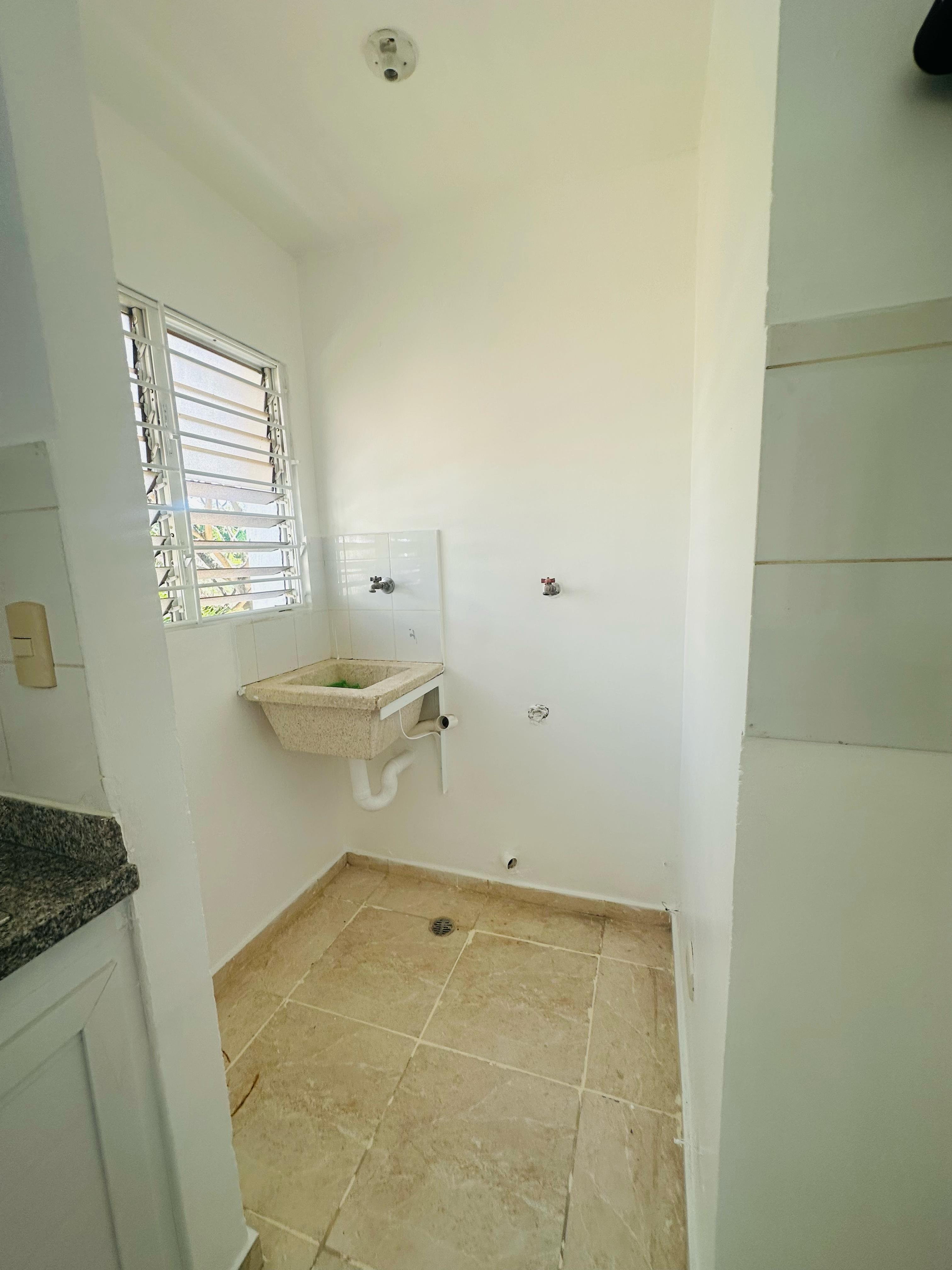 casas - APARTAMENTO EN RENTA EN SANTIAGO. 0