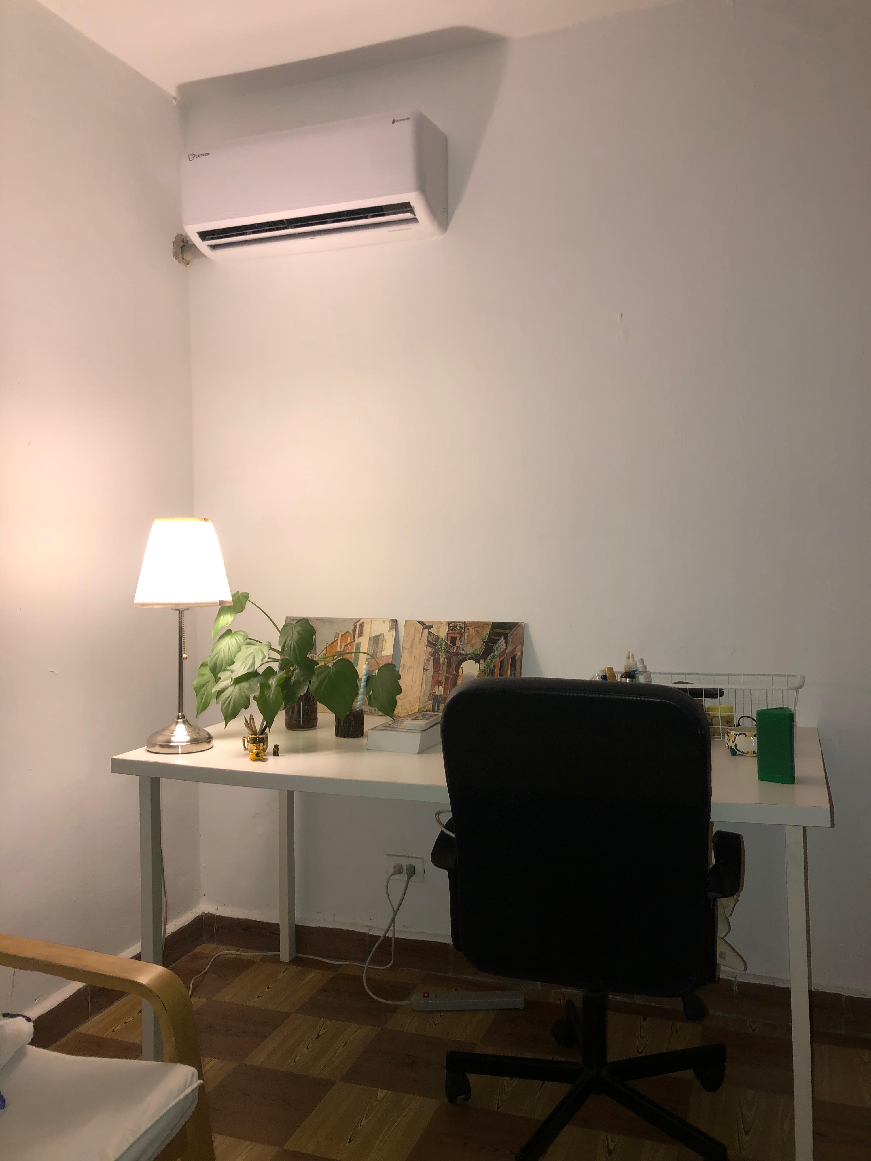 articulos de oficina - Escritorio con silla 3