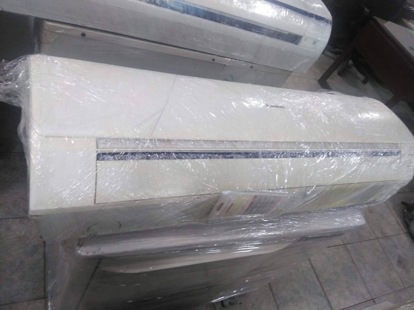 aires acondicionados y abanicos - 🔴Aire Acondicionado 18000 BTU Split convencional