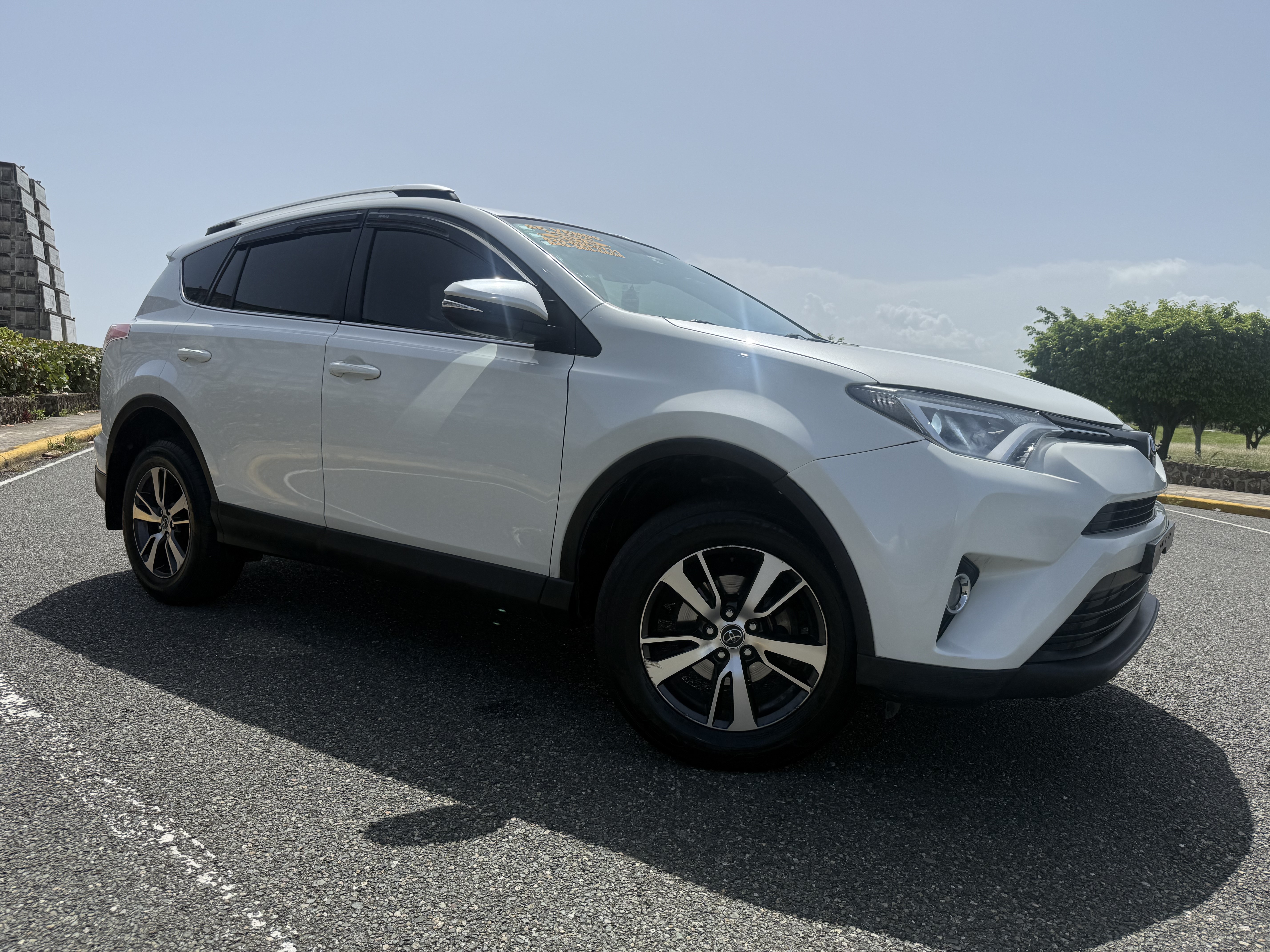 jeepetas y camionetas - Toyota RAV4 2016 de la casa unica dueña!!!! 3