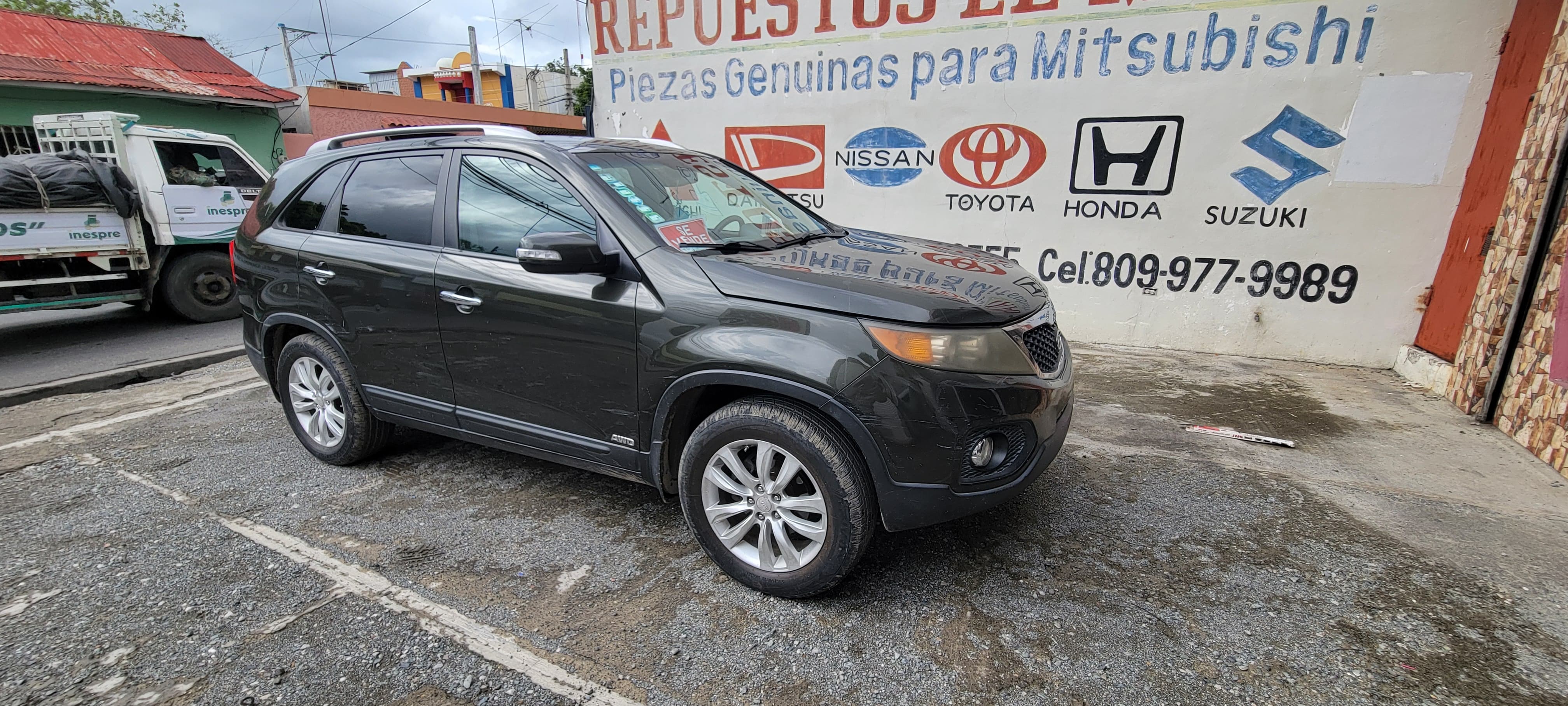 jeepetas y camionetas - kia Sorento de tres filas de asientos  2