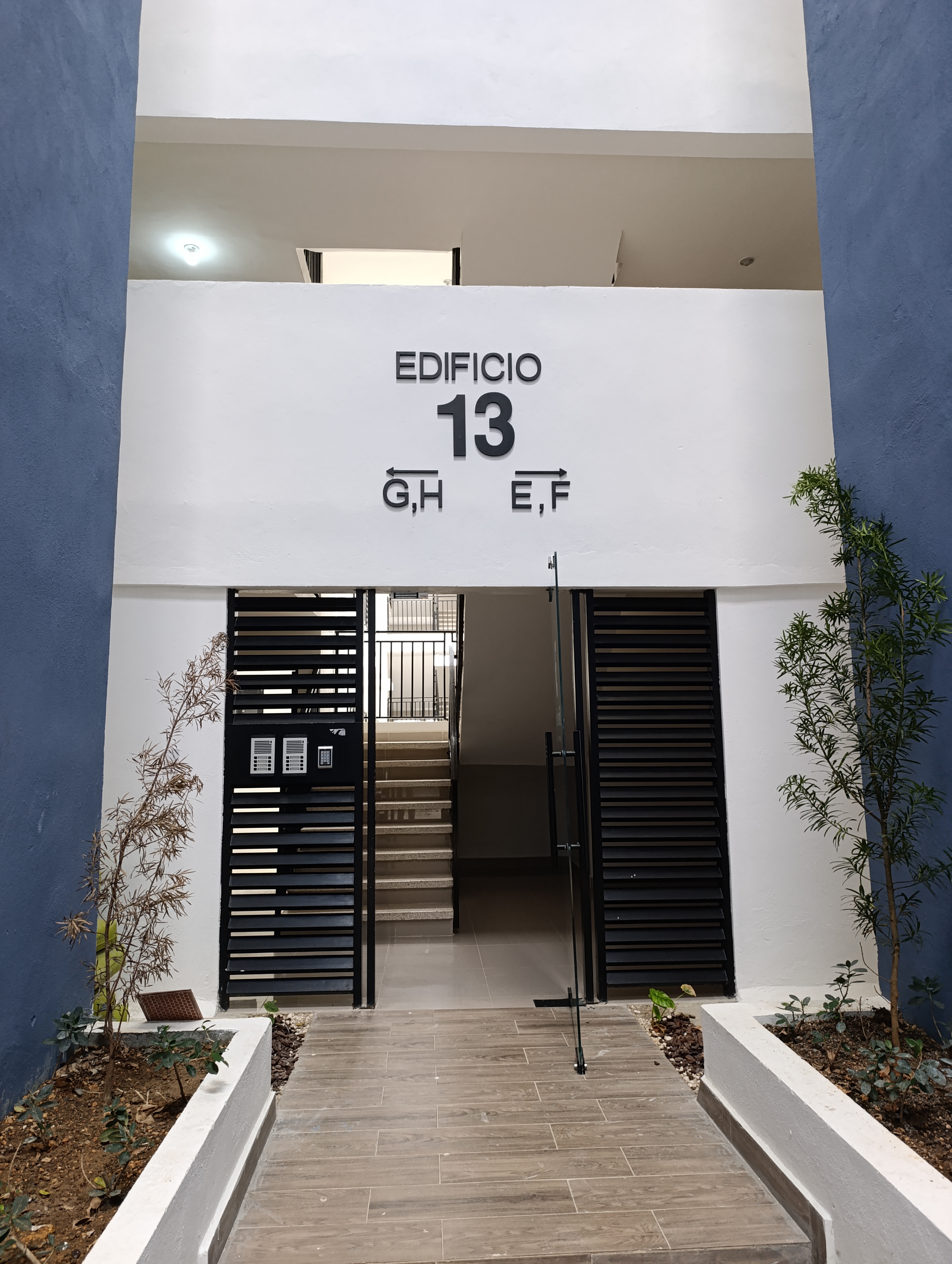 apartamentos - Se alquila 3er nivel en Residencial Riviera Verde. 1