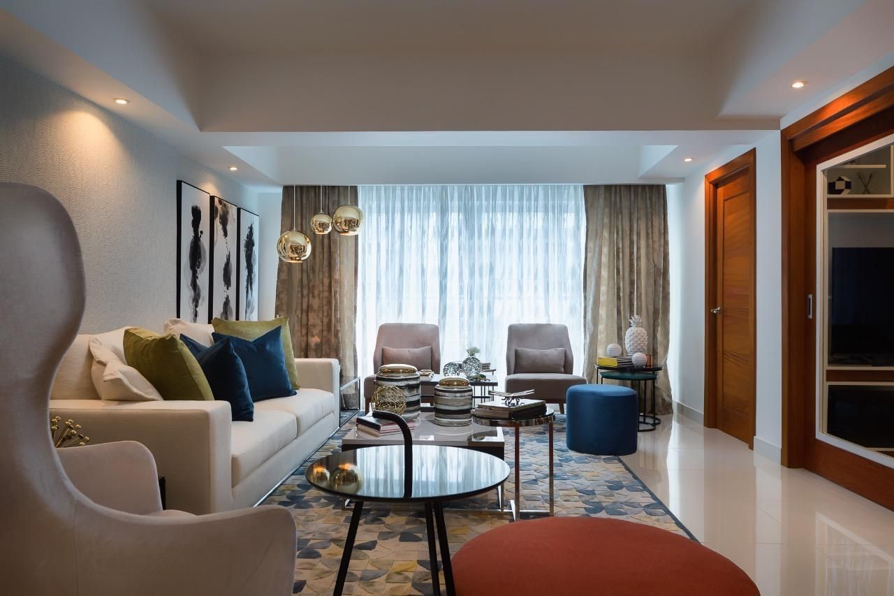 apartamentos - Venta de amplio apartamento ubicado en Serralles 1