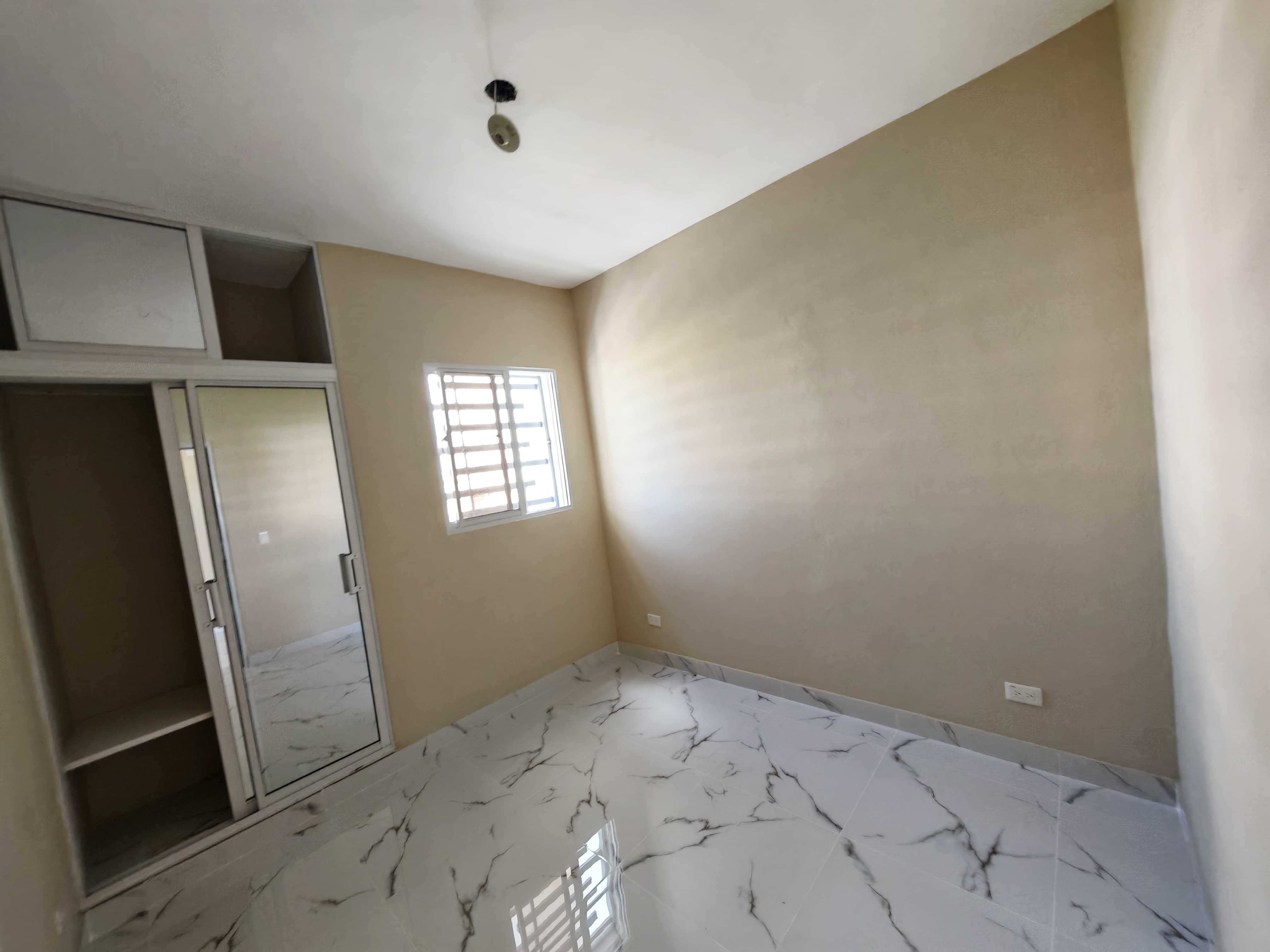 apartamentos - SE RENTA NUEVO Apartamento Amplio. 8