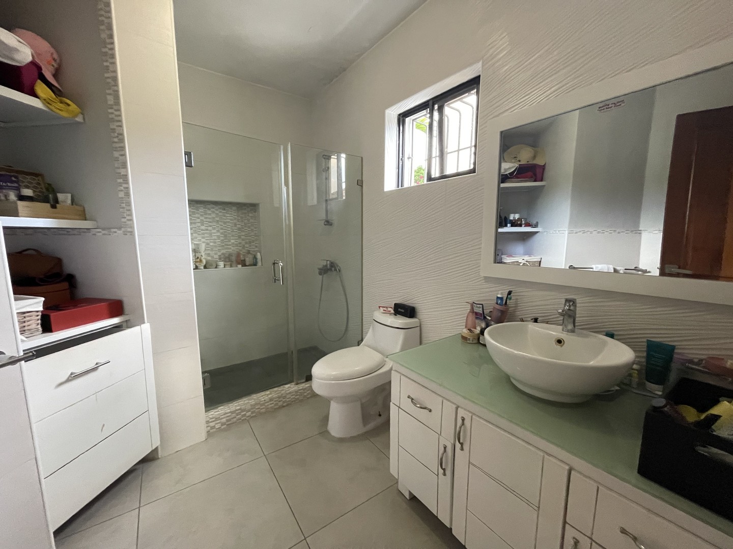 casas - Cuesta Hermosa ll amplia casa venta y alquiler de 4 habitaciones  8