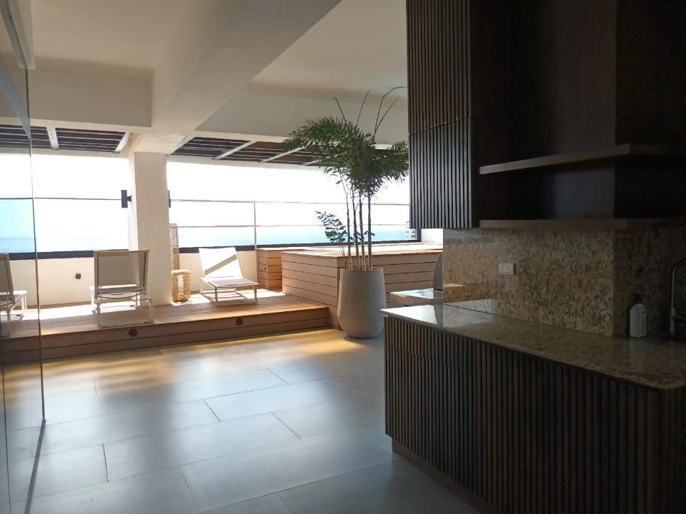apartamentos - Alquiler Apartamento con Linea Blanca en la Av. Sarasota 1