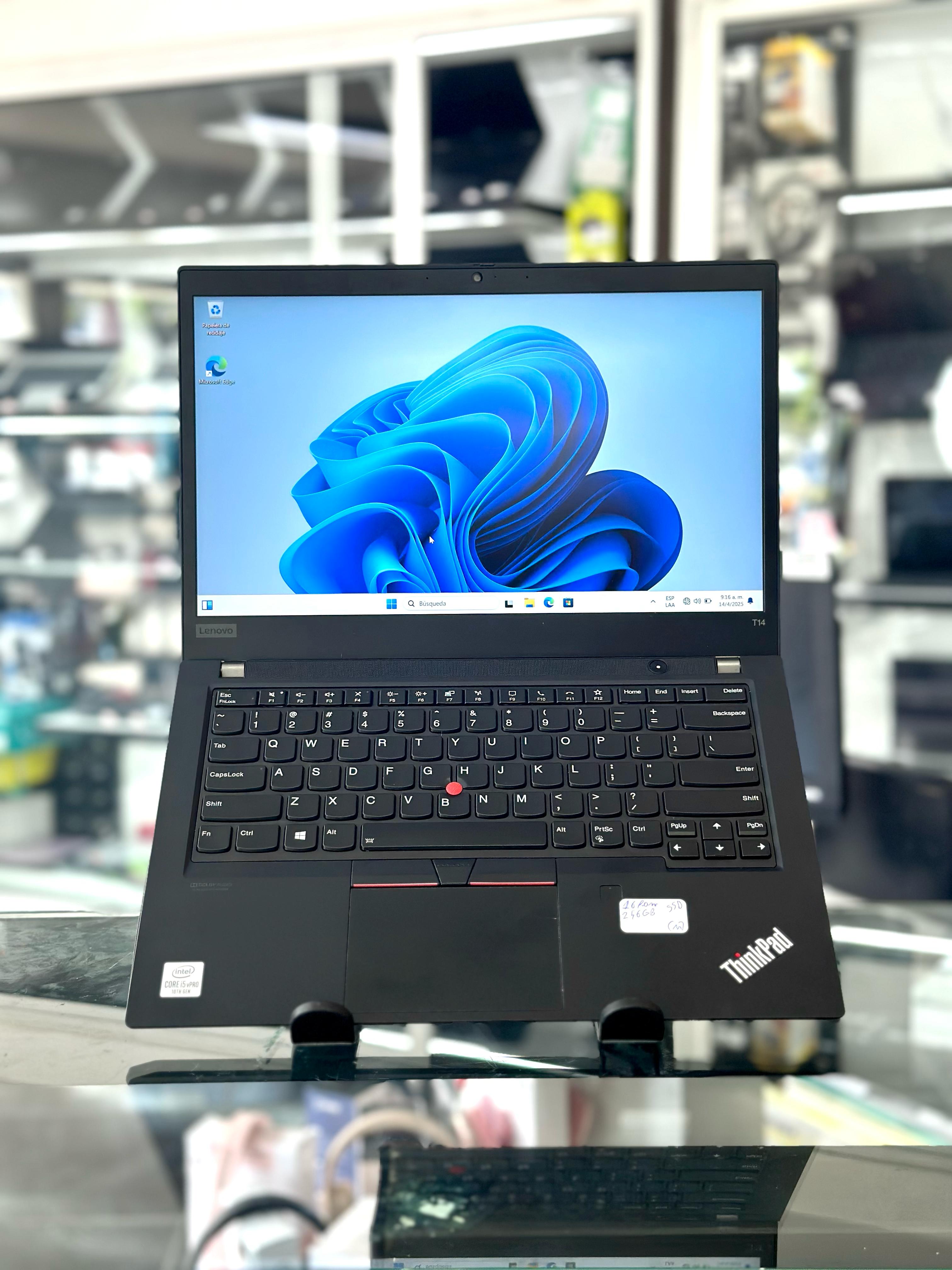 computadoras y laptops - Potente Laptop Lenovo T14 0