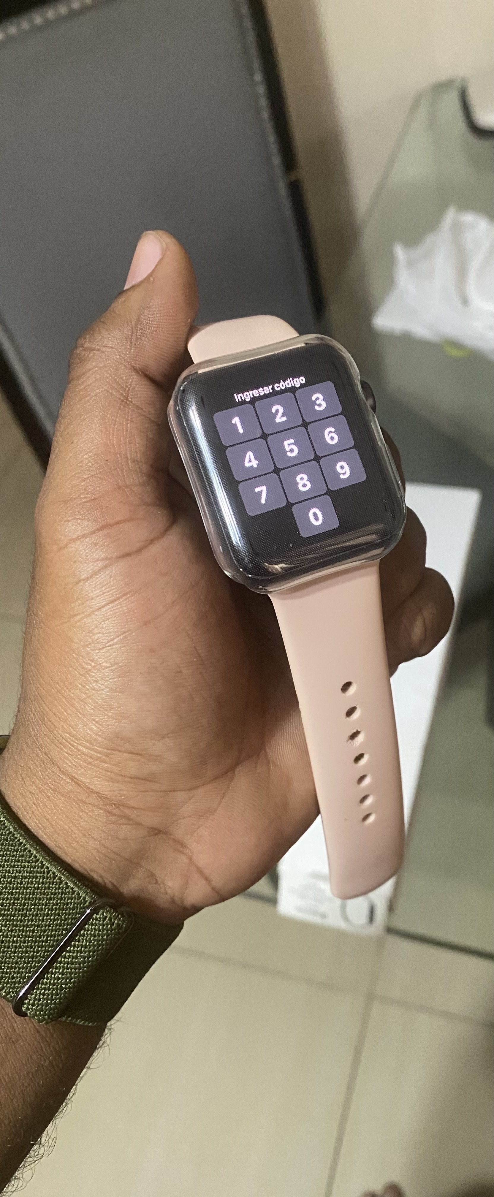 celulares y tabletas - Apple Watch Series 3 42mm 1