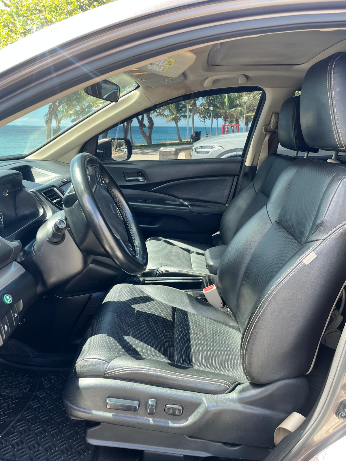 jeepetas y camionetas - Vendo la Niña Honda CR-V EX 2015. 2