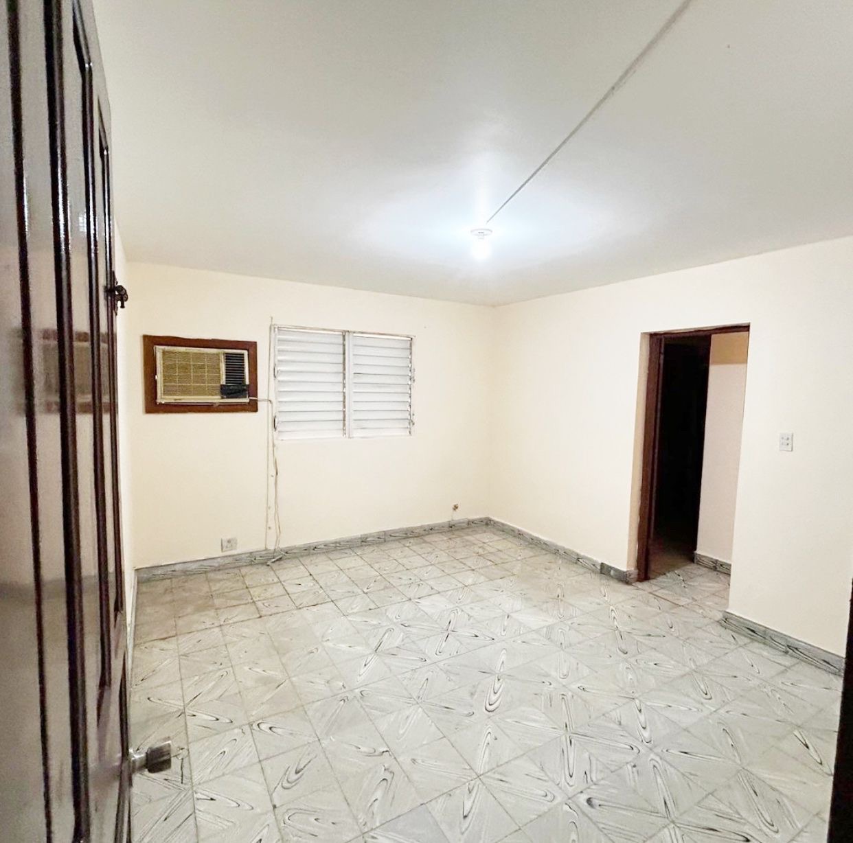 casas - Propiedad comercial céntrica 4