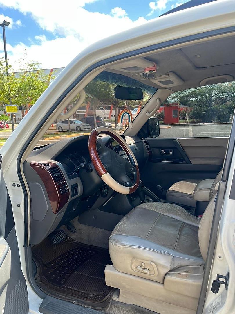 jeepetas y camionetas -  Mitsubishi Montero 2005 NEGOCIABLE 9