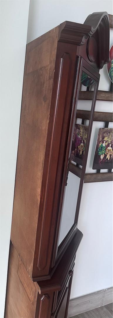 muebles y colchones - Vitrina centenaria 1