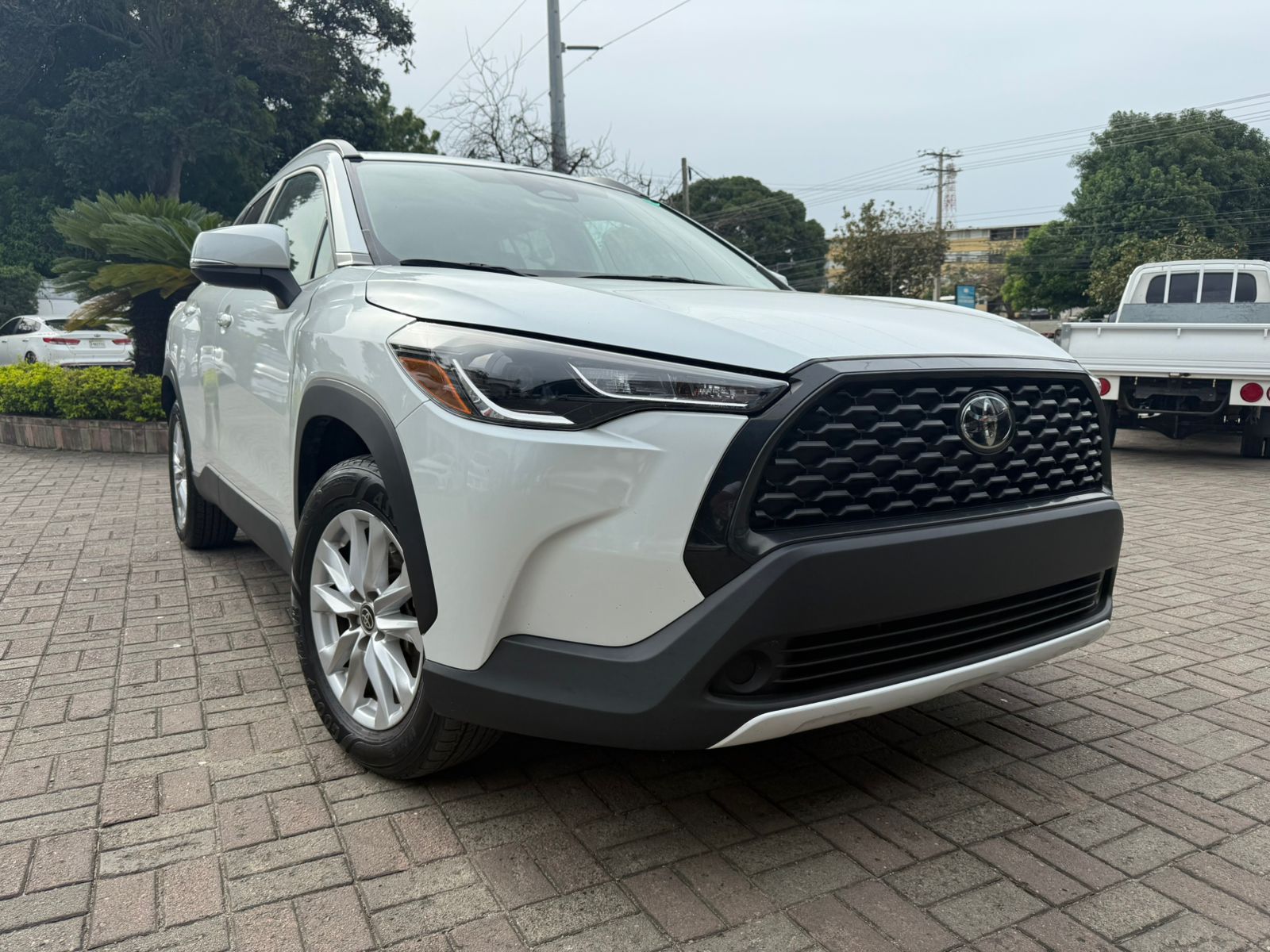 jeepetas y camionetas - Toyota corolla cross 2023
