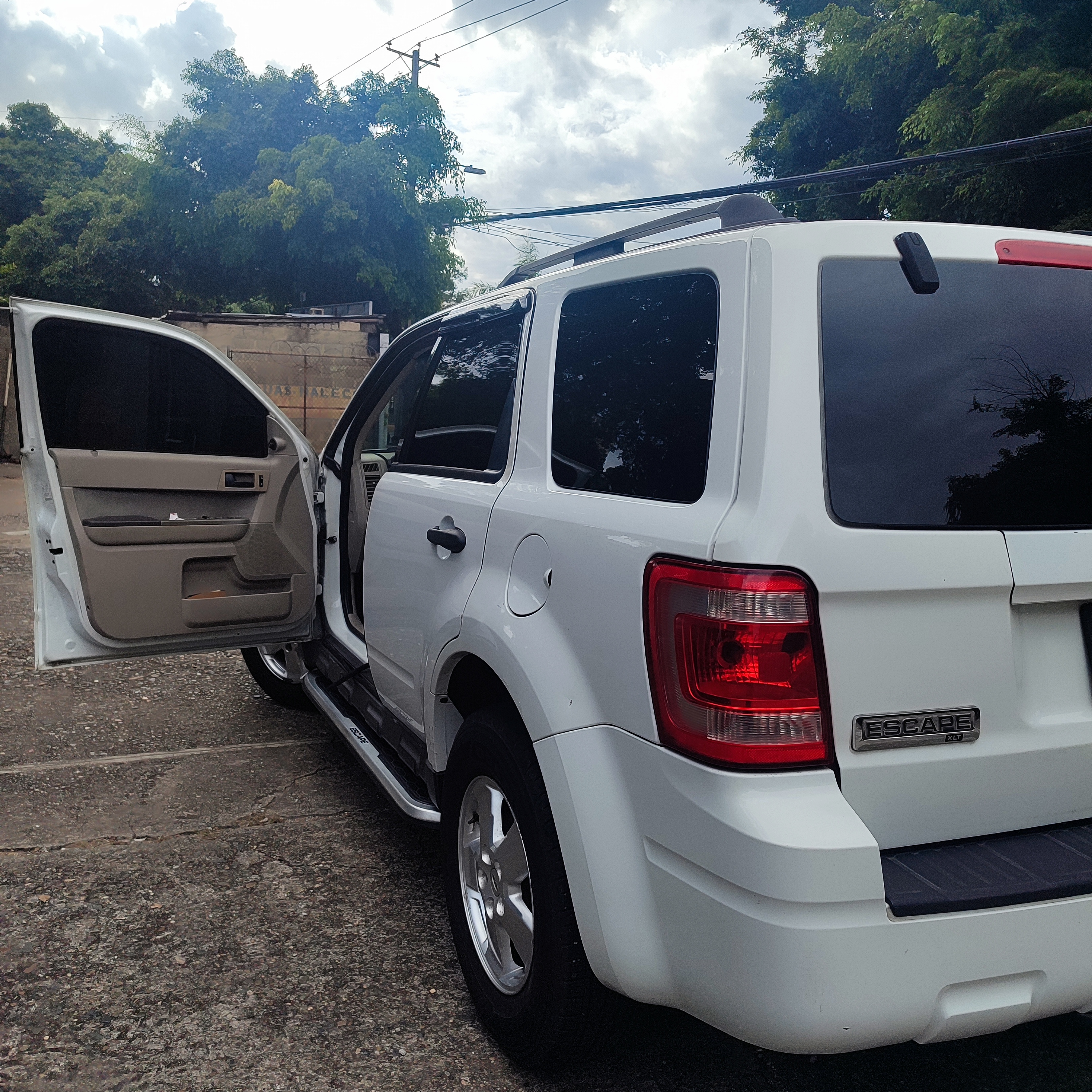 jeepetas y camionetas - Ford Escape 2012 3