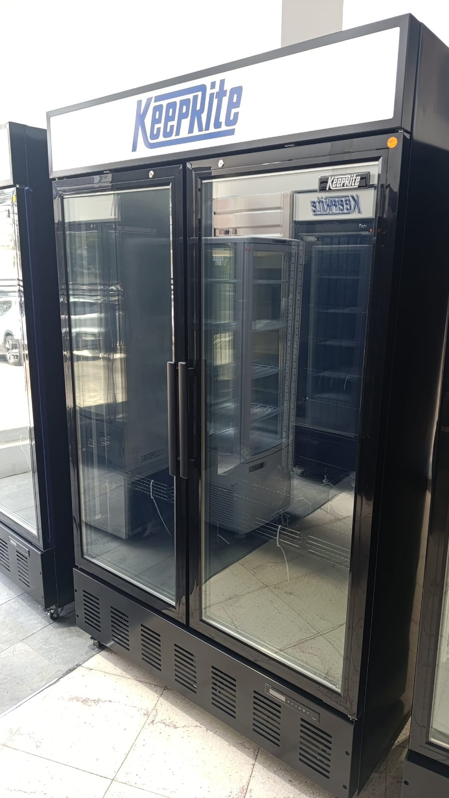 equipos profesionales - Freezer vertical doble con puertas de cristal 0