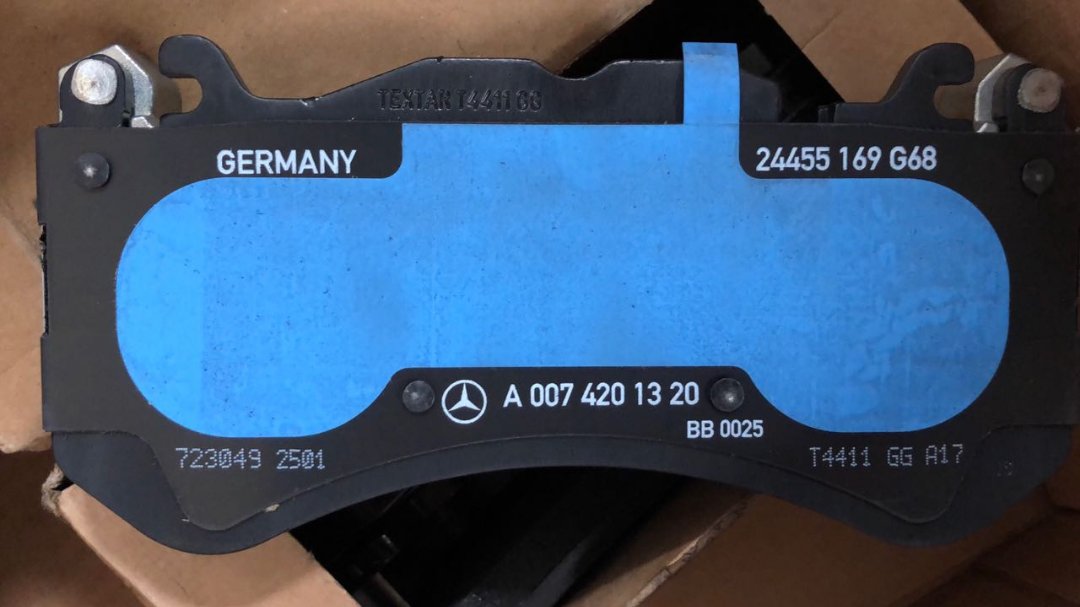 accesorios para vehiculos - Juego de Bandas de Frenos W166 ML63 AMG GL63 X166 GENUINE - ORIGINALES 2015-2018 1