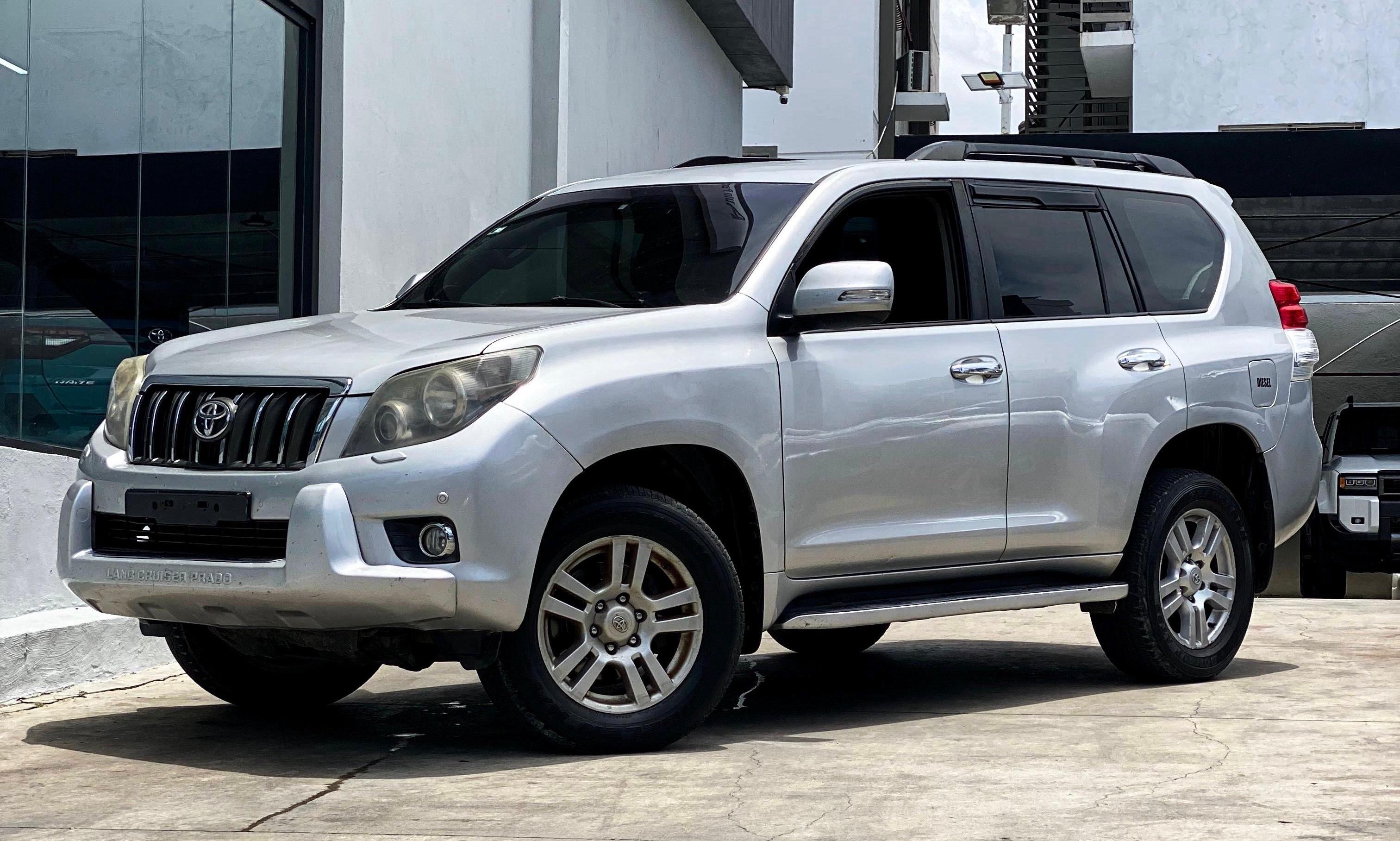 jeepetas y camionetas - Toyota Land Cruiser Prado VX 2010 
NO IMPORTA EL CRÉDITO 8