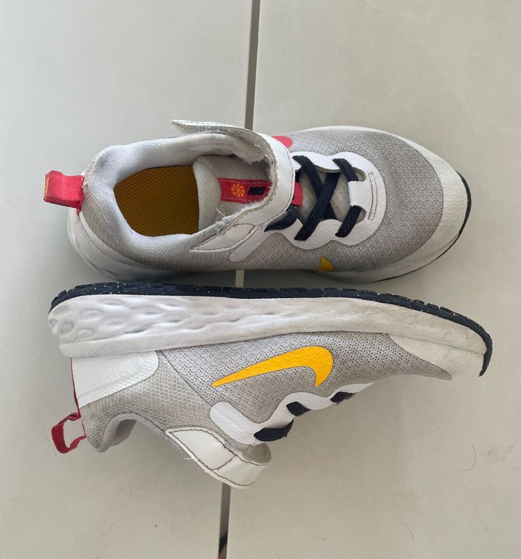ropa y zapatos - Tennis Deportivos NIKE para niños