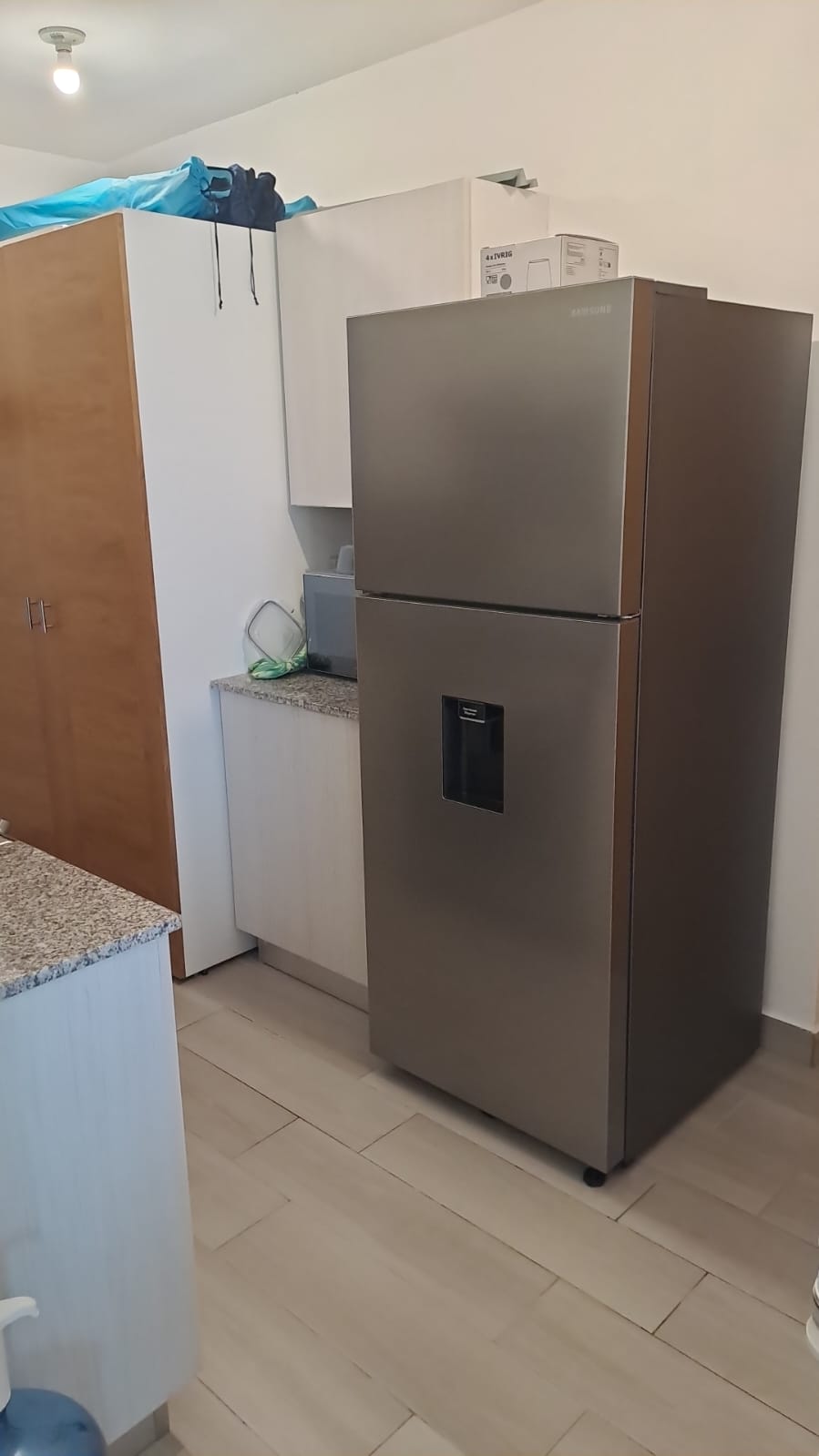 apartamentos - Apto amueblado 1 Hab + Estudio en Av Independencia 3