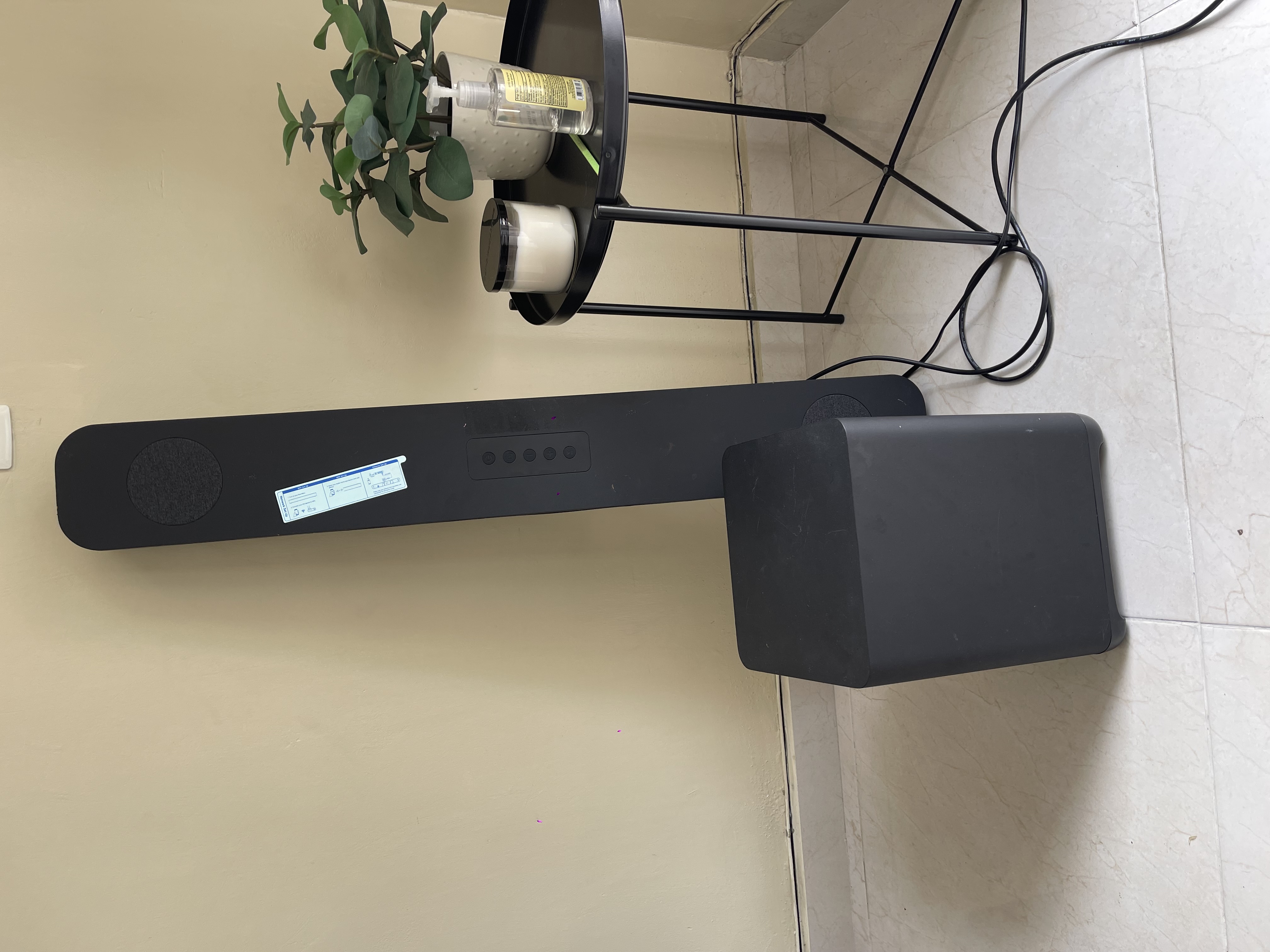 tv - SaundBar con Bajo 