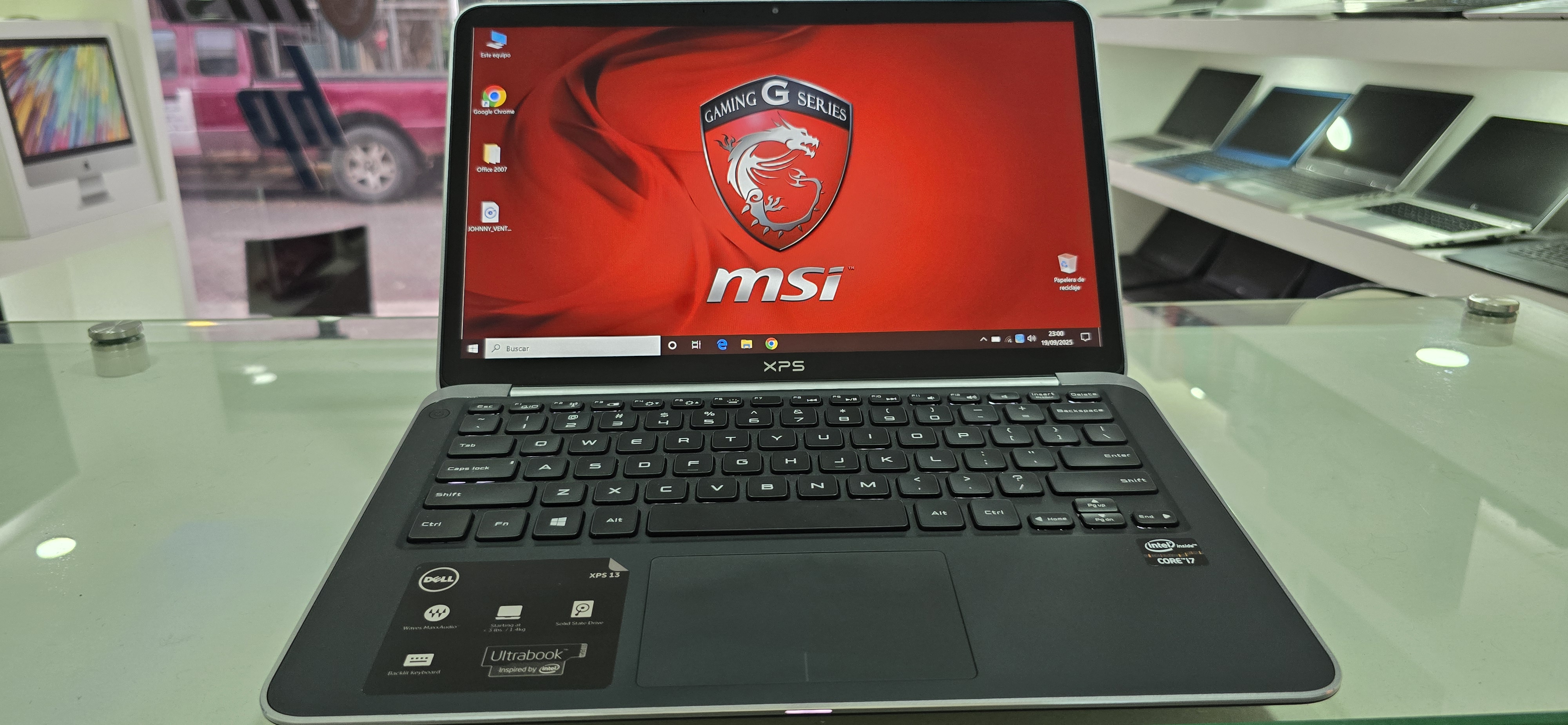 computadoras y laptops - Dell xps Slim 13.3 Pulg Core i7 Ram 8gb Disco 256gb ssd Solido Wifi Bluetoth hd 1