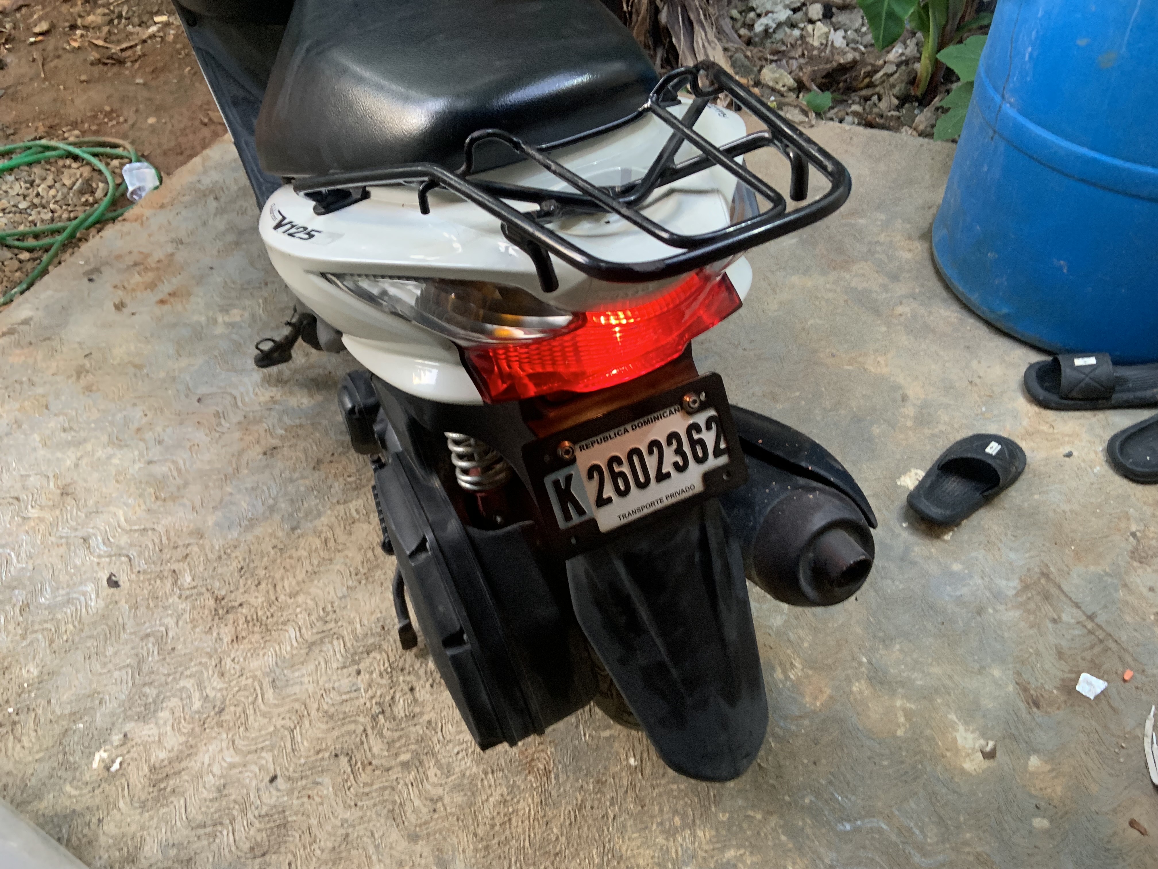 motores y pasolas - Suzuki adrees 125s, todo al día, ningún tipo de fallo 2