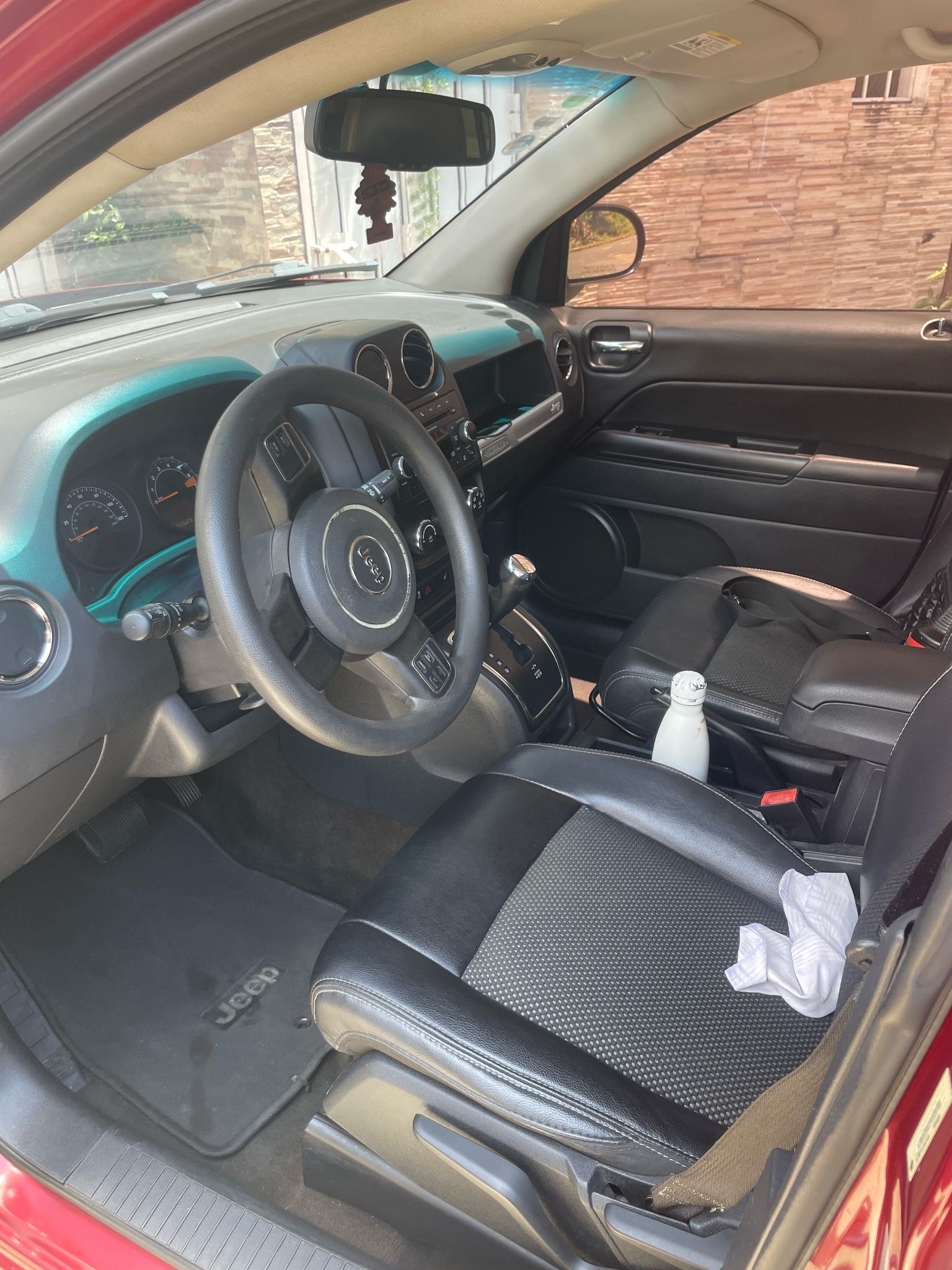 jeepetas y camionetas - oportunidad se vende Jeep Compass 2015 negociable  5