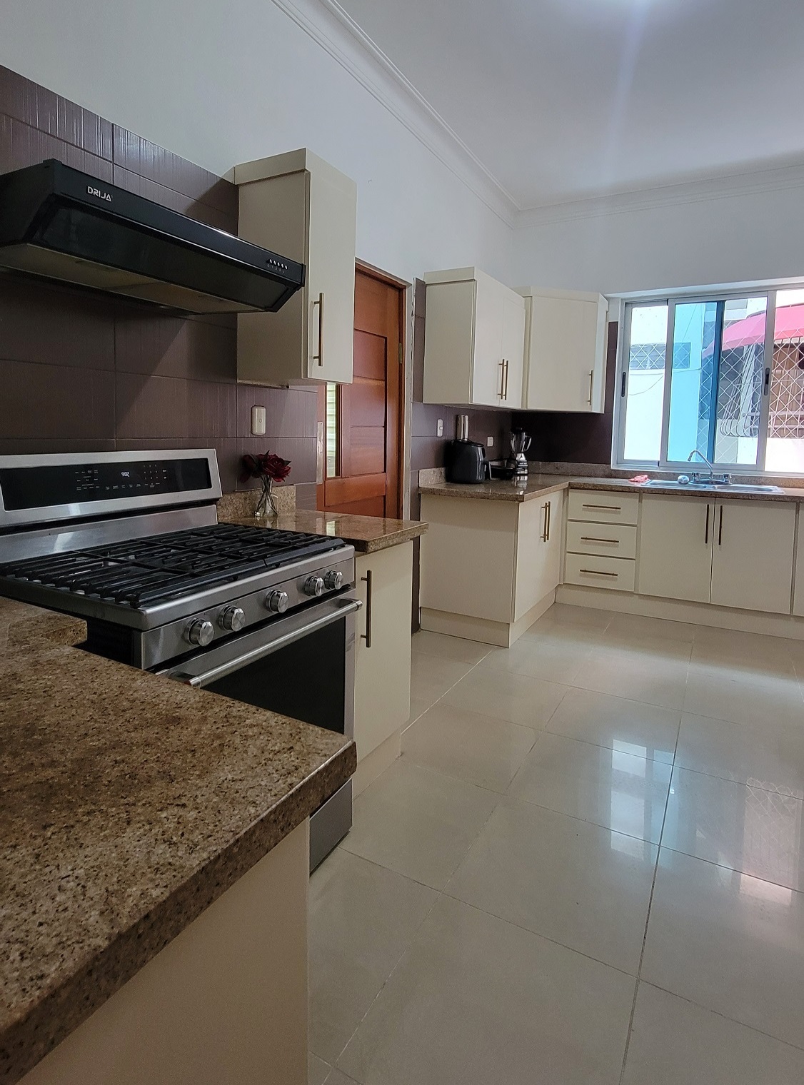 apartamentos - Apartamento de 3 habitaciones en Naco. 4