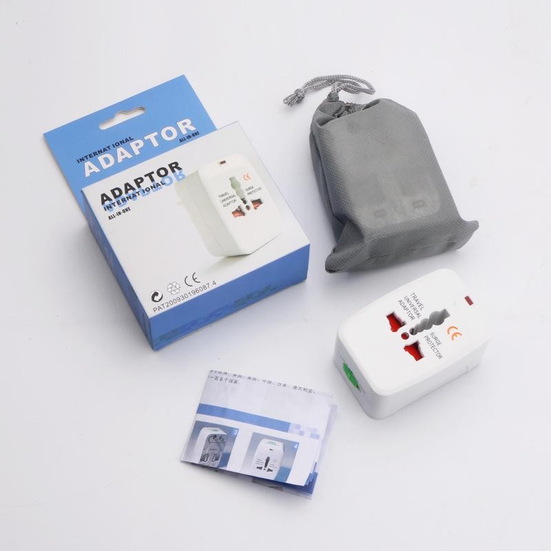 otros electronicos - Adaptador de enchunfe universal 2