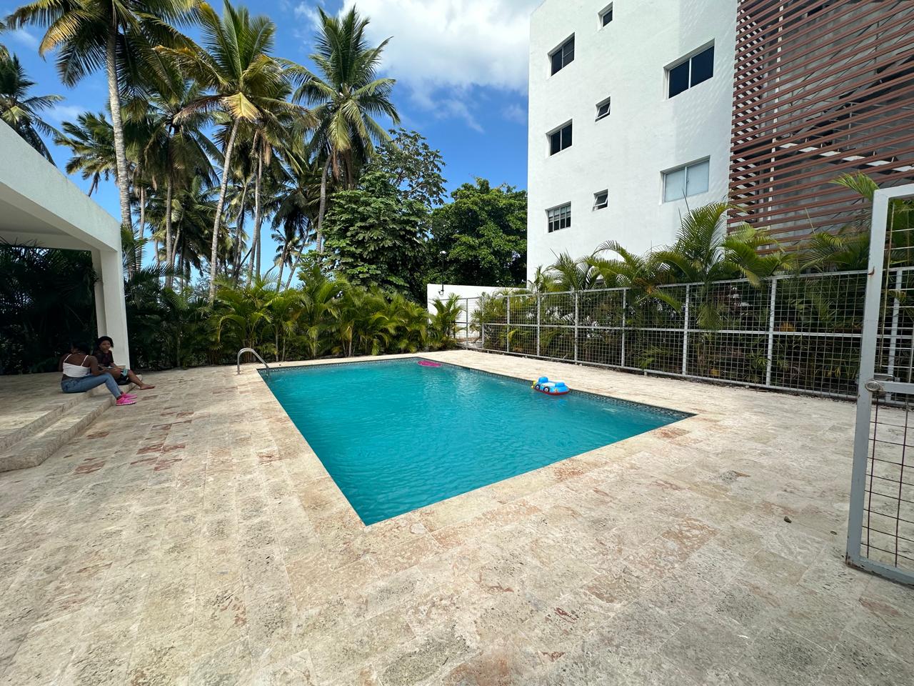 apartamentos - Confortable apartamento amplio con piscina a pocos pasos del malecón  0
