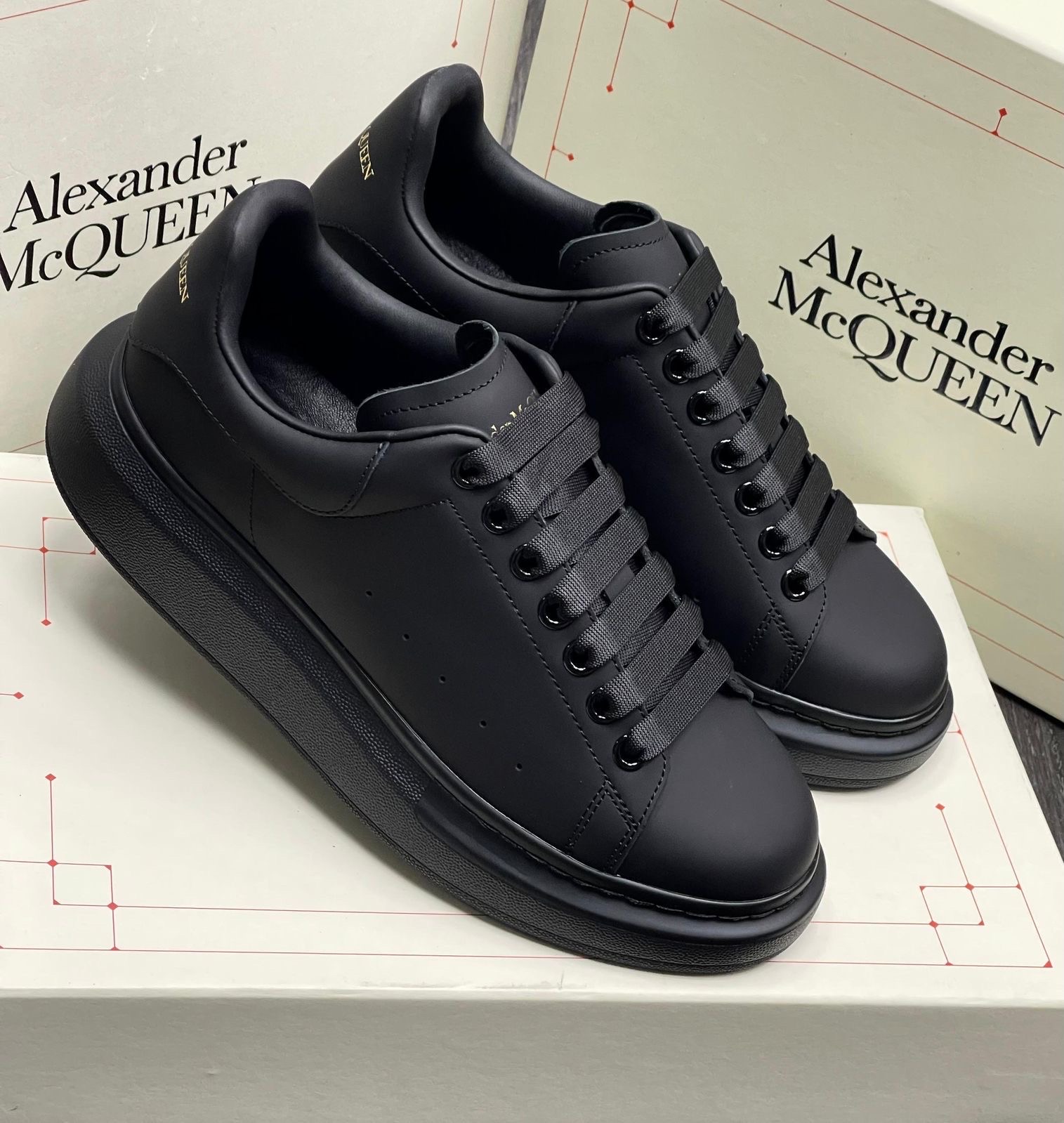zapatos unisex - Calzado Alexander McQueen Blanco White Tenis Teni Sneaker Sneakers 2K25 🦴 5
