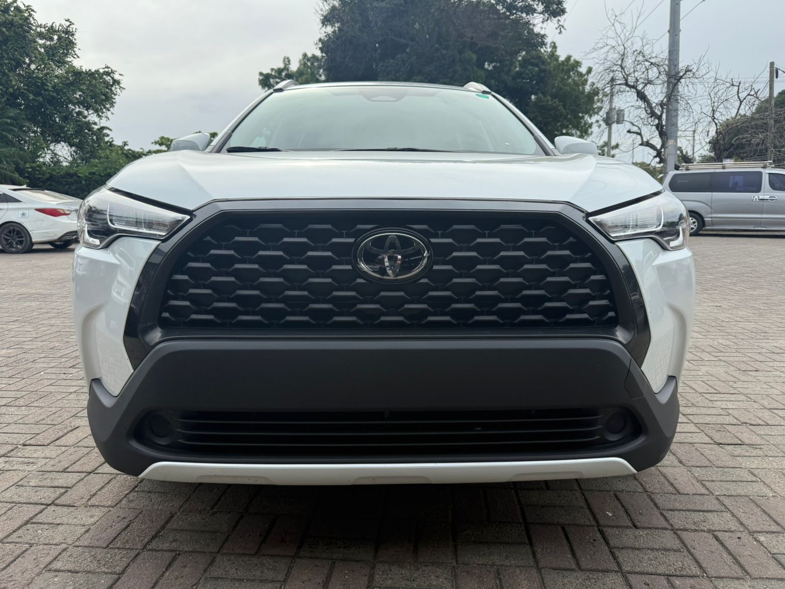 jeepetas y camionetas - Toyota corolla cross 2023 1