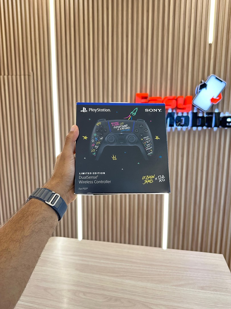 consolas y videojuegos - CONTROL PS5 EDICION LIMITADA LEBRON JAMES  0